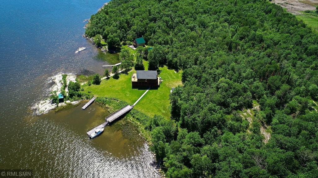 2007 single family home for sale at 1526 Flag Island in Angle Inlet, MN — 4 bed, 2 bath