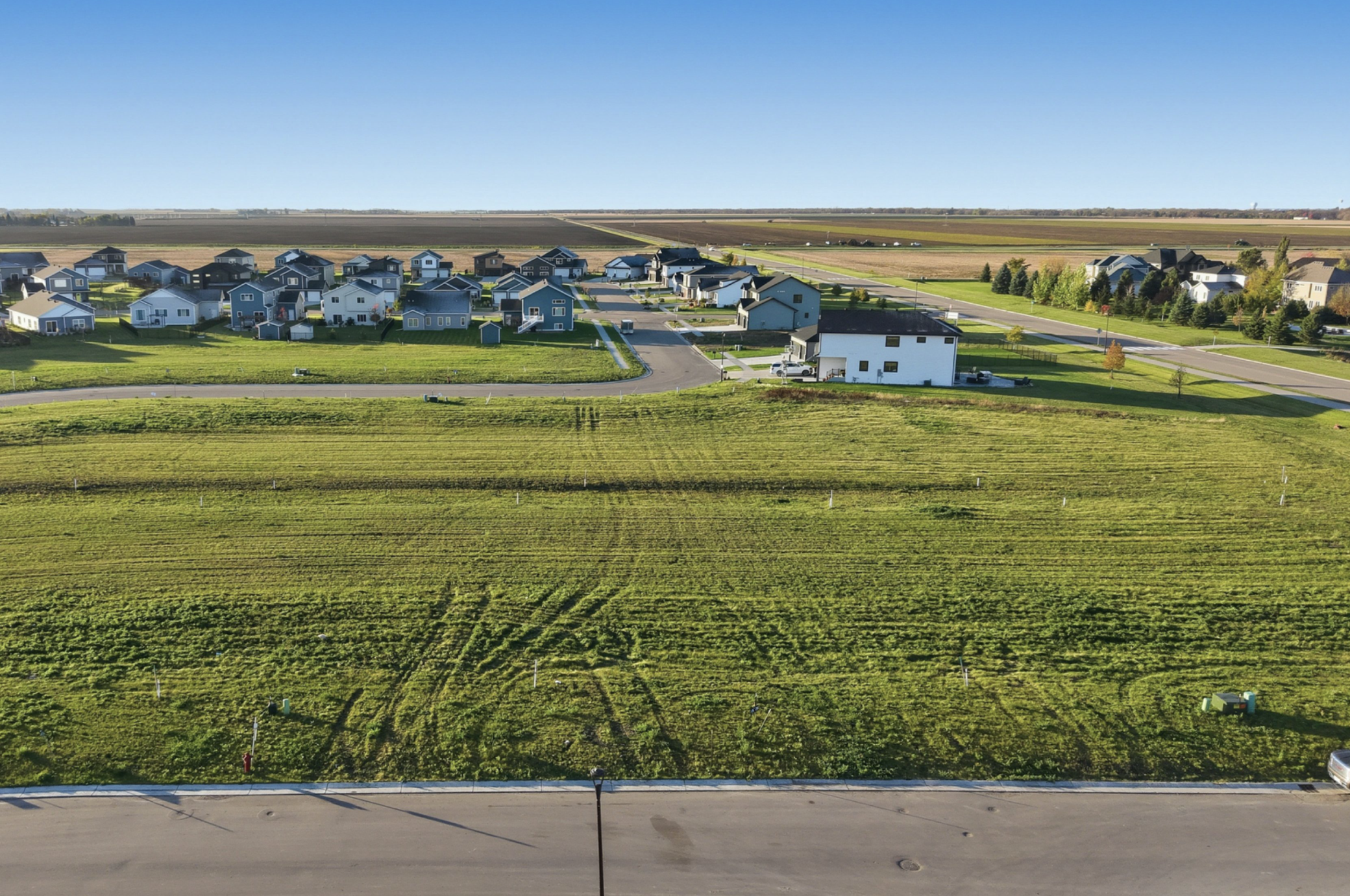 land for sale at 313 48th Avenue S in Moorhead, MN (photo 8 of 13)