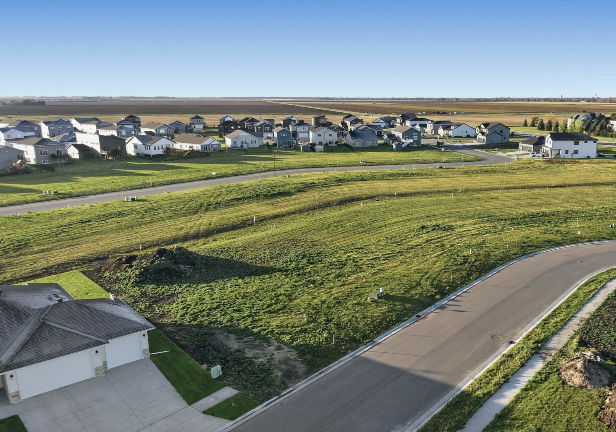 land for sale at 337 48th Avenue S in Moorhead, MN (photo 6 of 13)