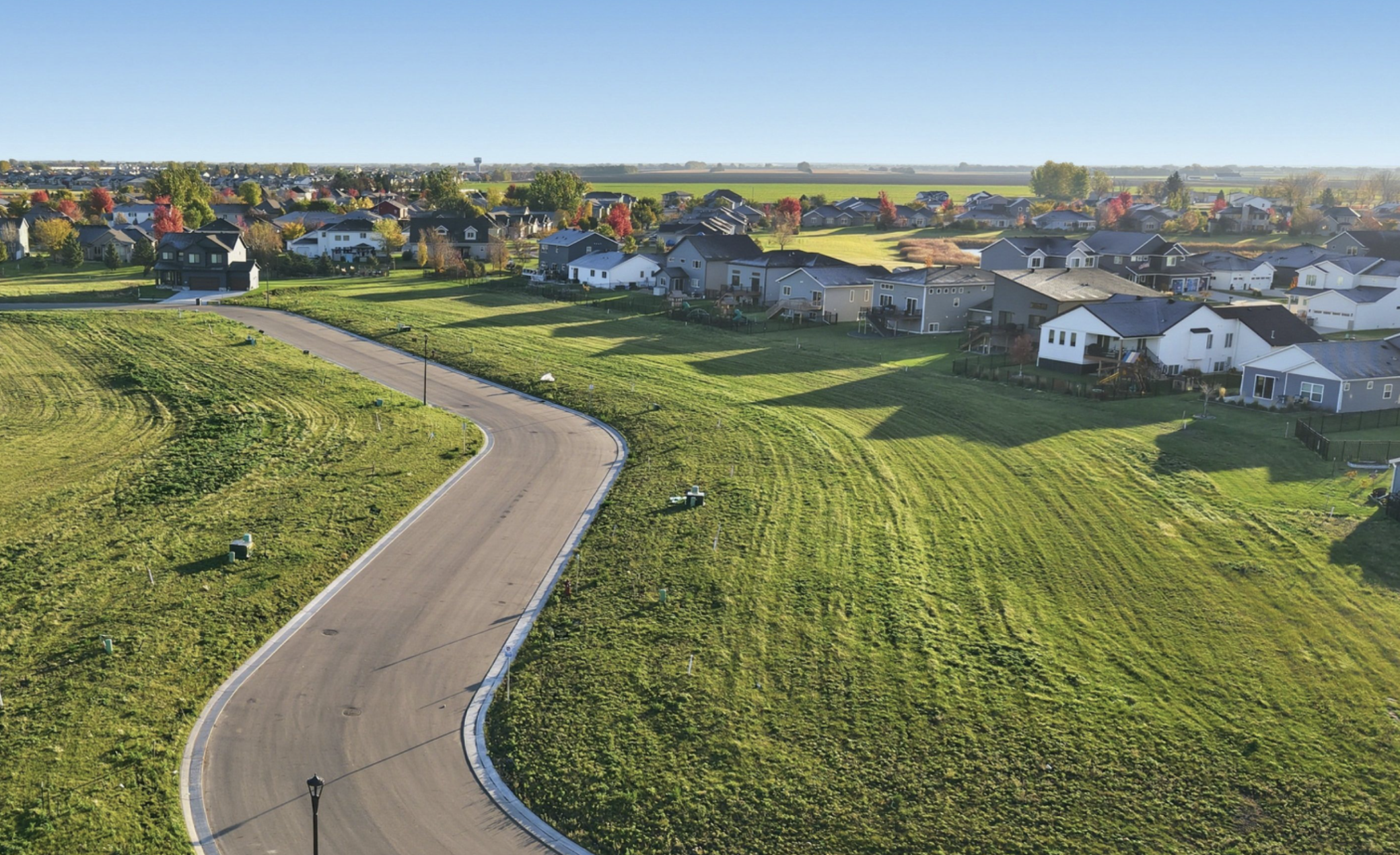 land for sale at 4814 4th Street S in Moorhead, MN (photo 7 of 14)