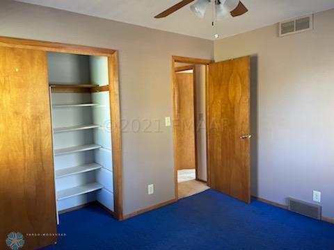 1968 single family home for sale at 802 11TH Avenue N in Moorhead, MN — 4 bed, 2 bath (photo 24 of 32)