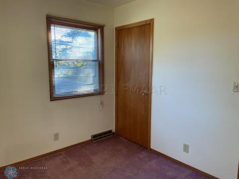 1968 single family home for sale at 802 11TH Avenue N in Moorhead, MN — 4 bed, 2 bath (photo 26 of 32)