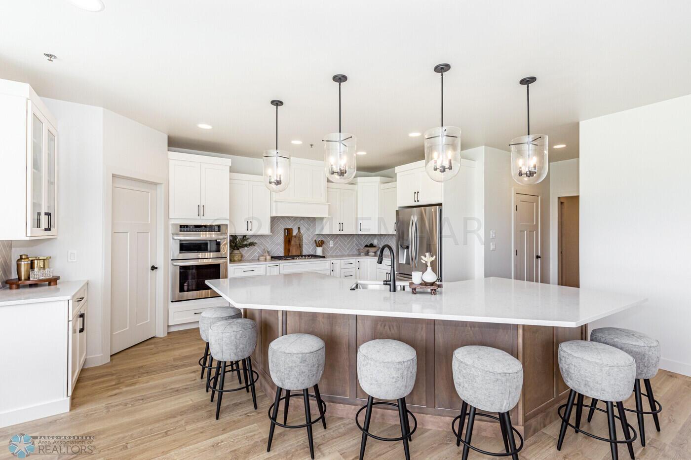 2024 townhouse for sale at 5764 31ST Street S in Fargo, ND — 4 bed, 3 bath (photo 4 of 37)