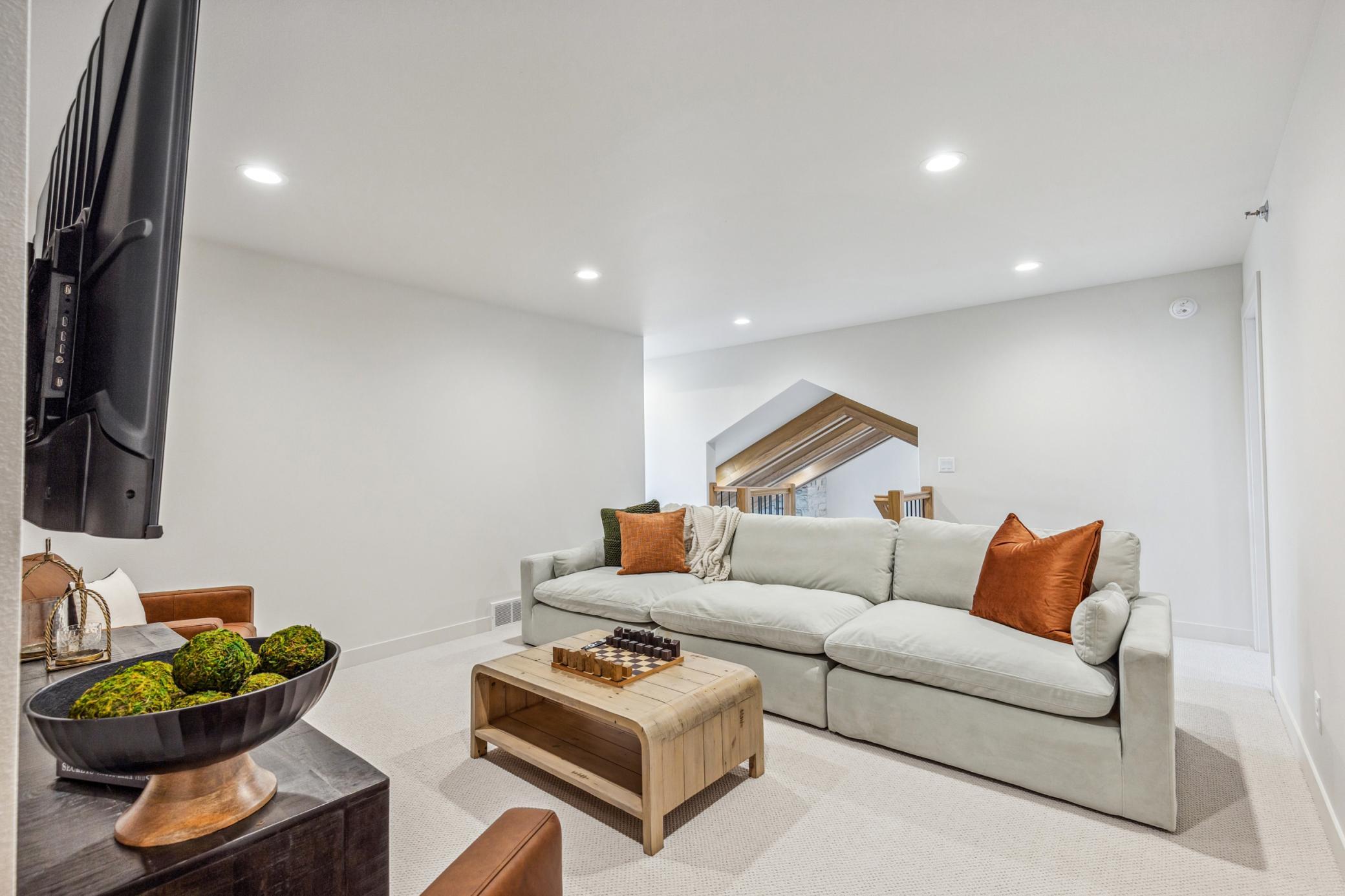 2024 townhouse for sale at 5784 31ST Street S in Fargo, ND — 4 bed, 3 bath (photo 31 of 44)