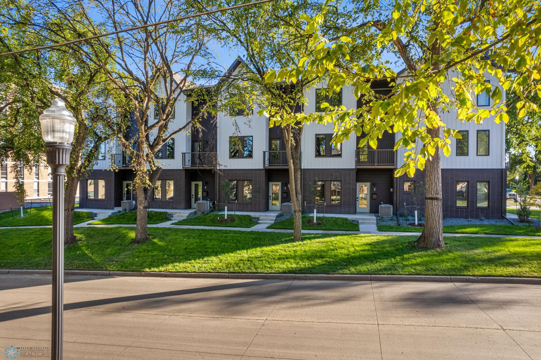 502 8th Street S, Unit 1, Fargo ND 58103 - Photo 8 of 13