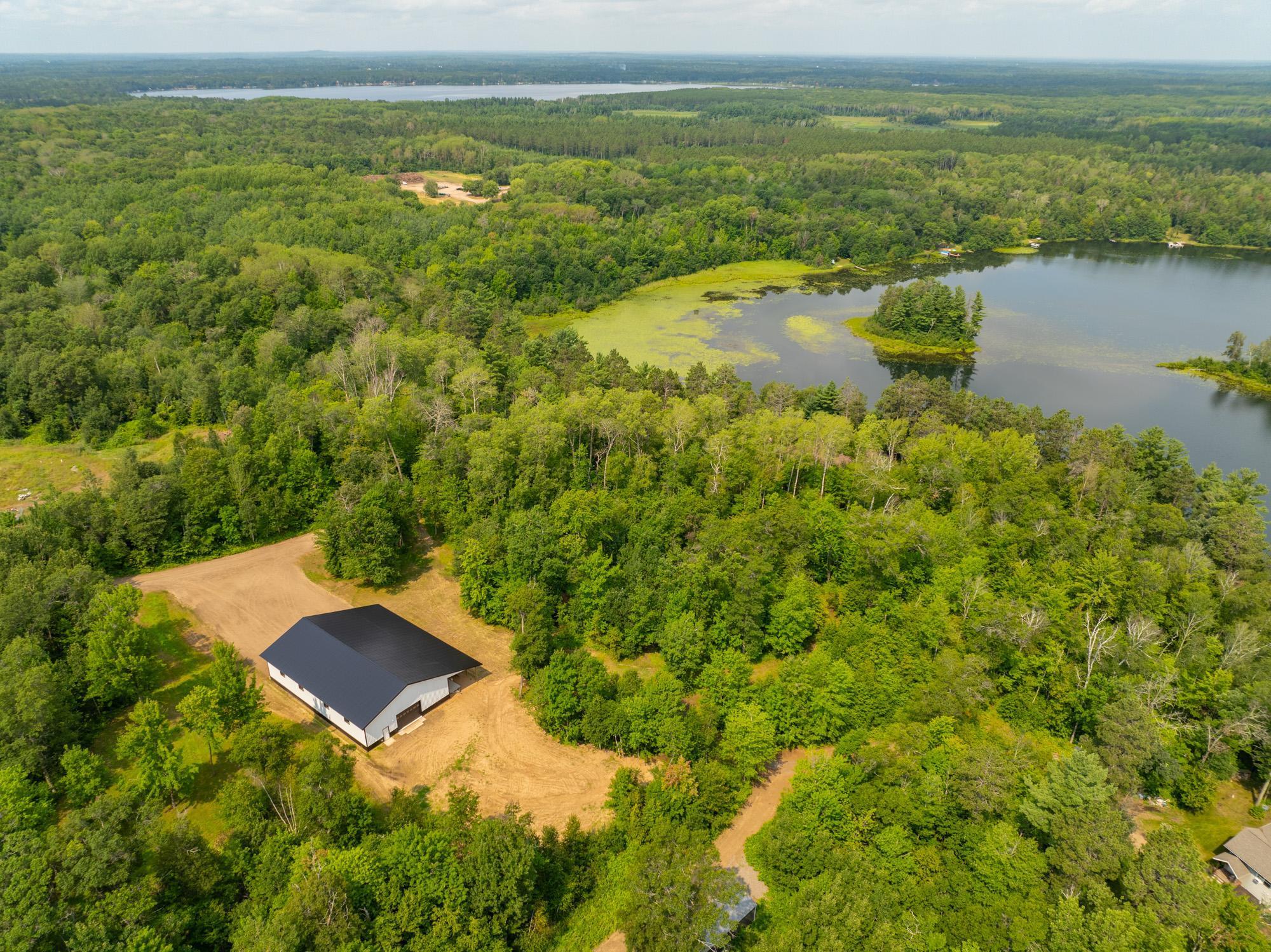 2020 single family home for sale at 33314 Island Lake Trail in Pequot Lakes, MN — 4 bed, 4 bath (photo 47 of 54)