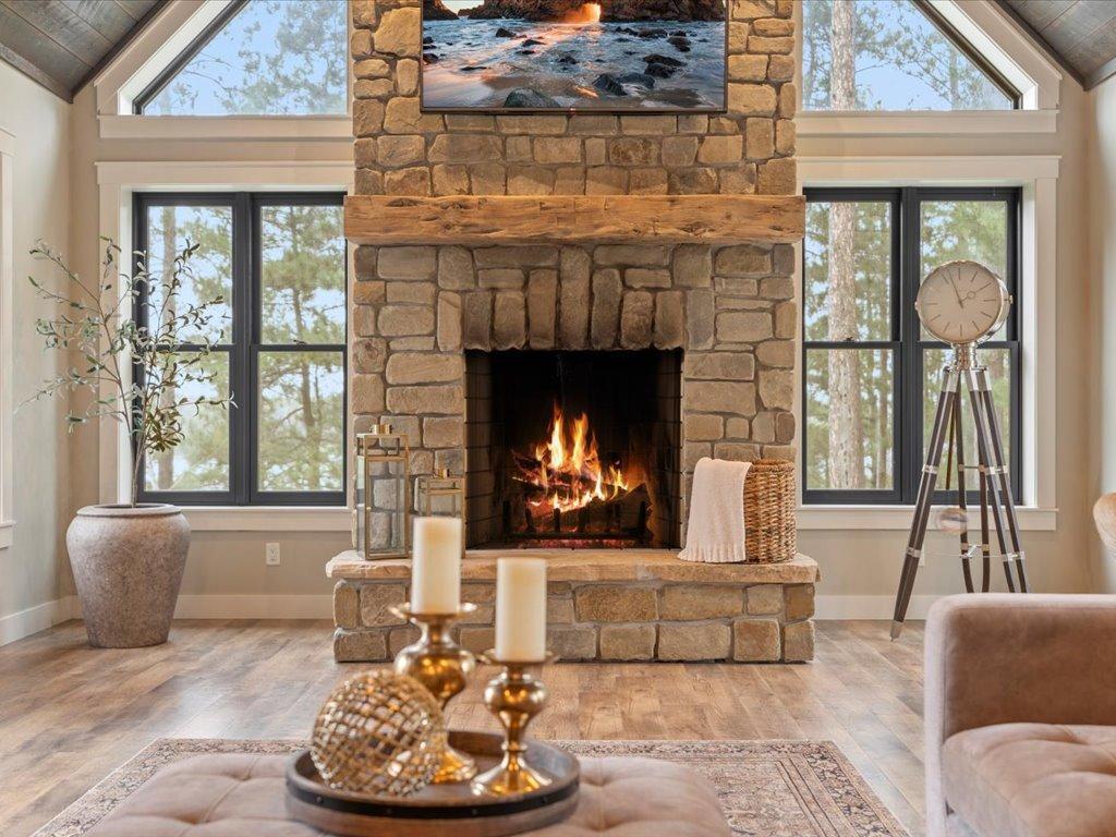 2020 single family home for sale at 33314 Island Lake Trail in Pequot Lakes, MN — 4 bed, 4 bath (photo 9 of 54)