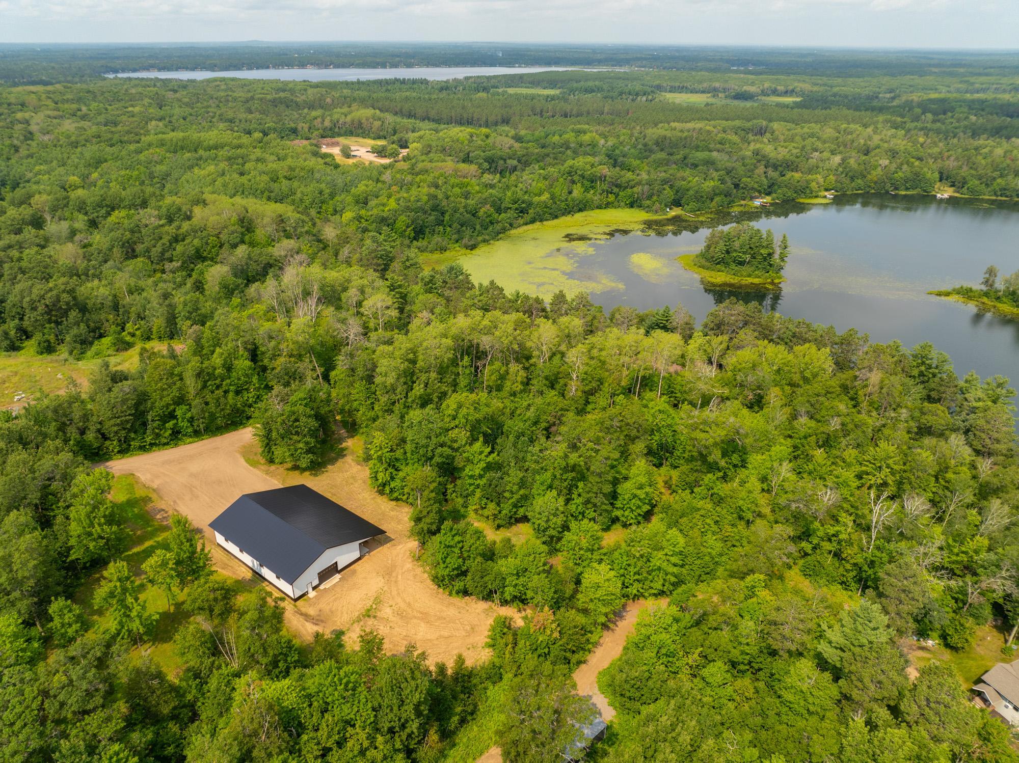 2020 single family home for sale at 33314 Island Lake Trail in Pequot Lakes, MN — 4 bed, 4 bath (photo 46 of 53)