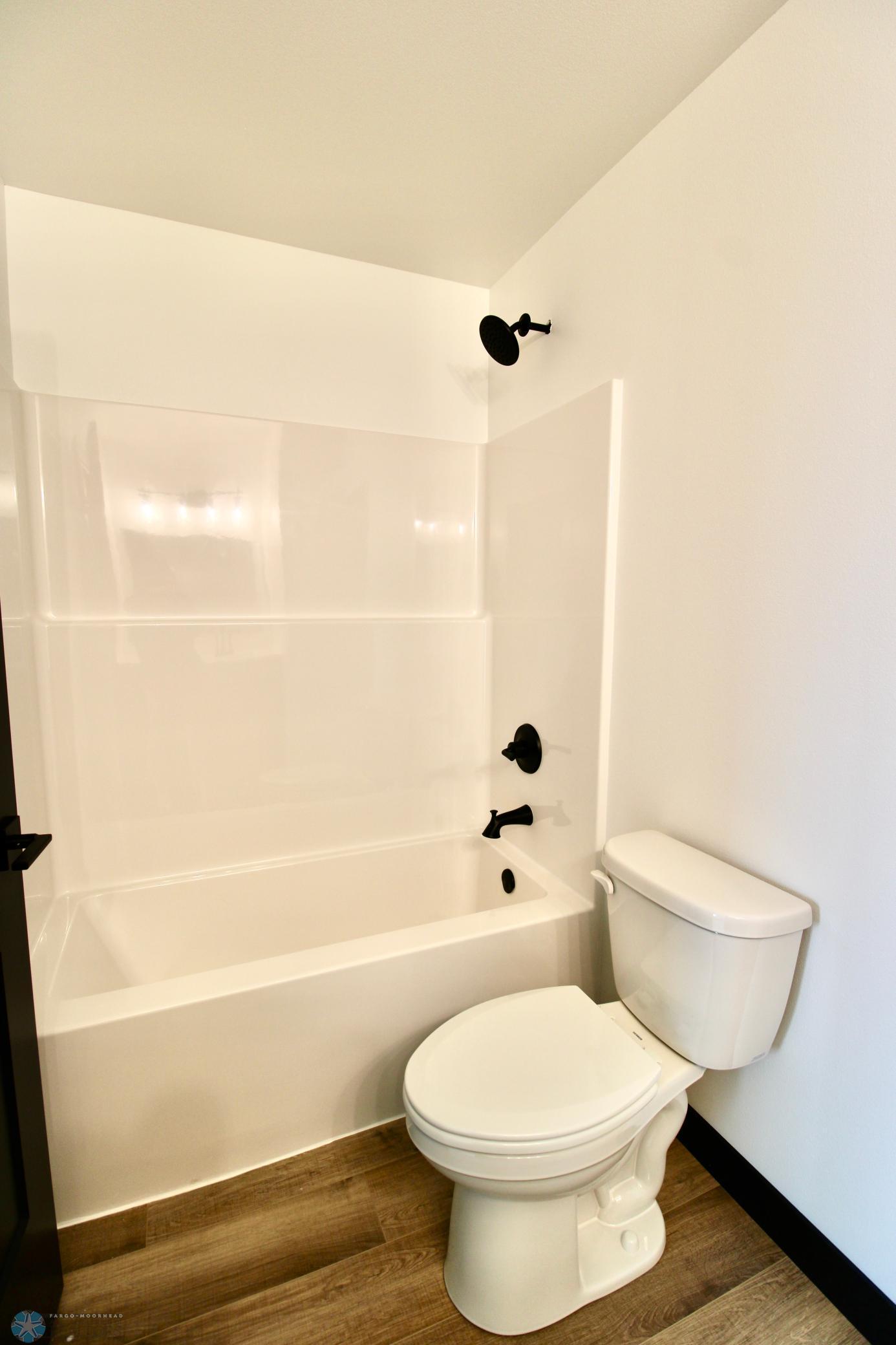 2025 single family home for sale at 6721 67th Avenue S in Horace, ND — 4 bed, 3 bath (photo 21 of 30)
