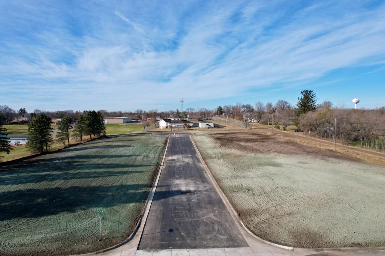 land for sale at 209 4th Avenue NE in Pelican Rapids, MN (photo 2 of 19)