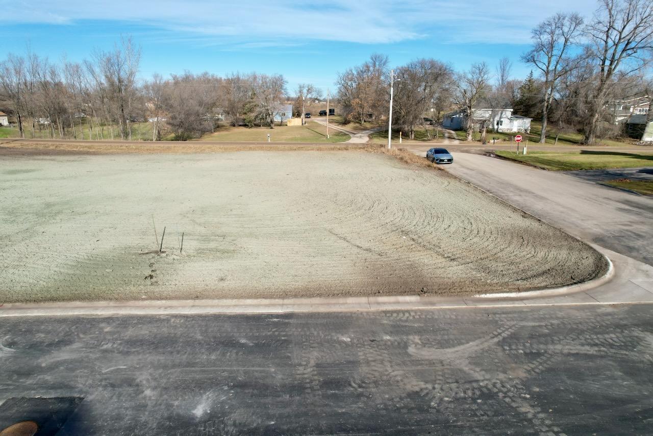 land for sale at 202 4th Avenue NE in Pelican Rapids, MN (photo 18 of 19)