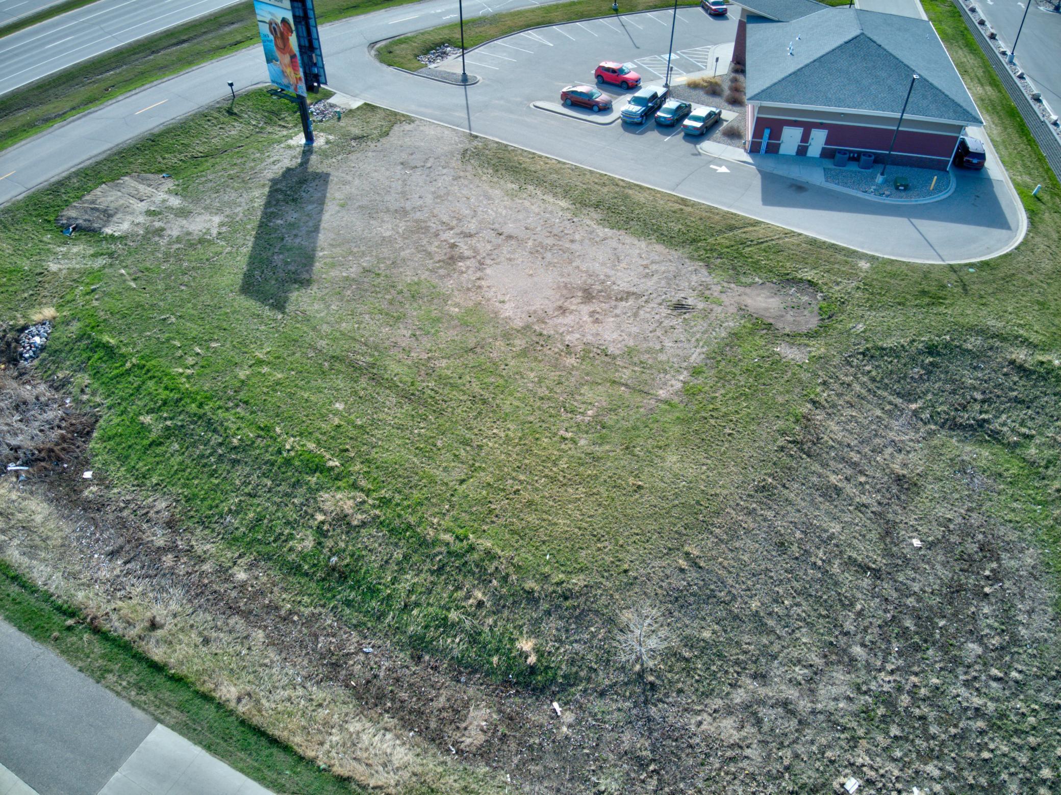 land for sale at 1464 W Lincoln Avenue in Fergus Falls, MN (photo 3 of 13)
