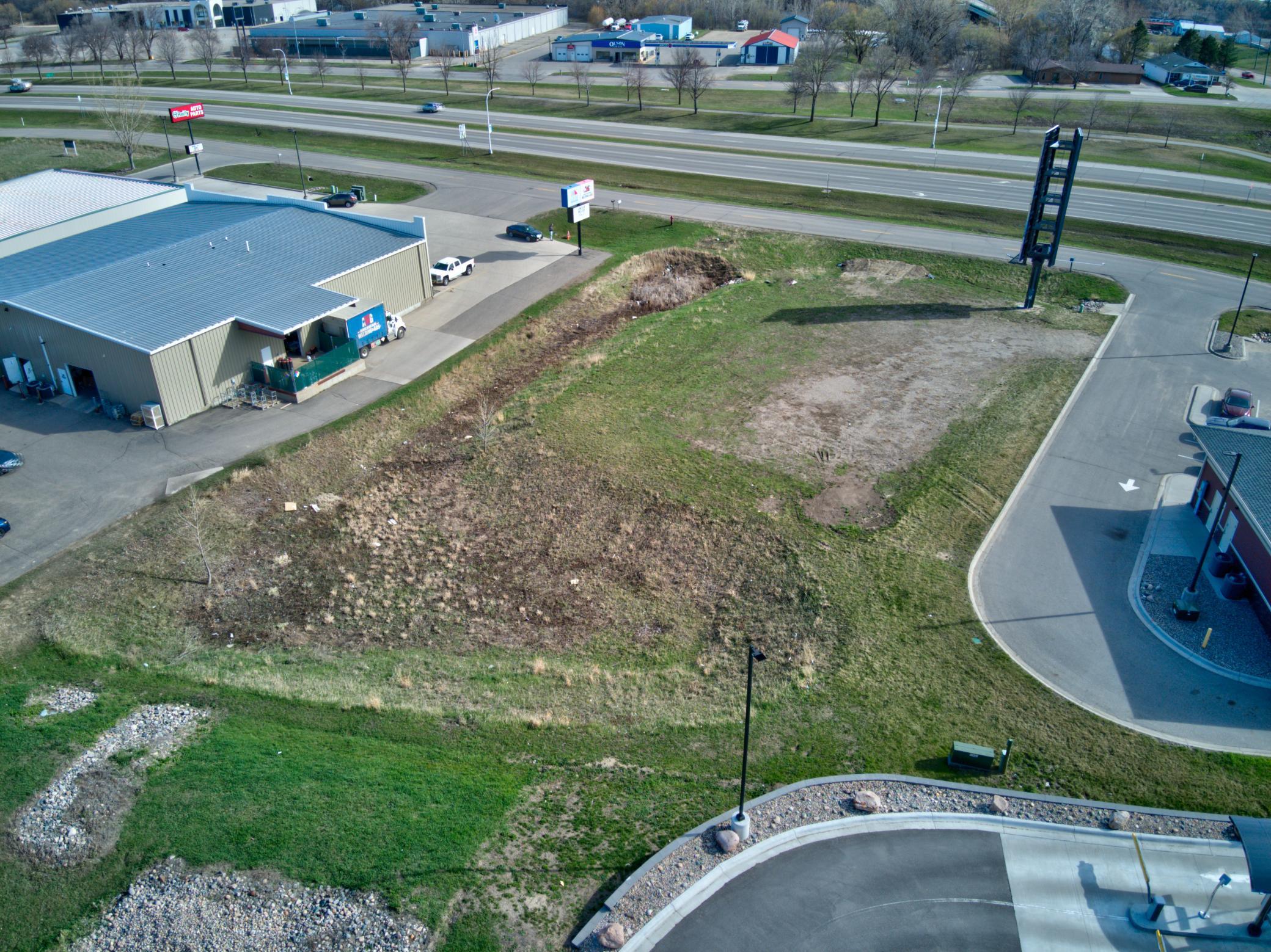 land for sale at 1464 W Lincoln Avenue in Fergus Falls, MN (photo 5 of 13)