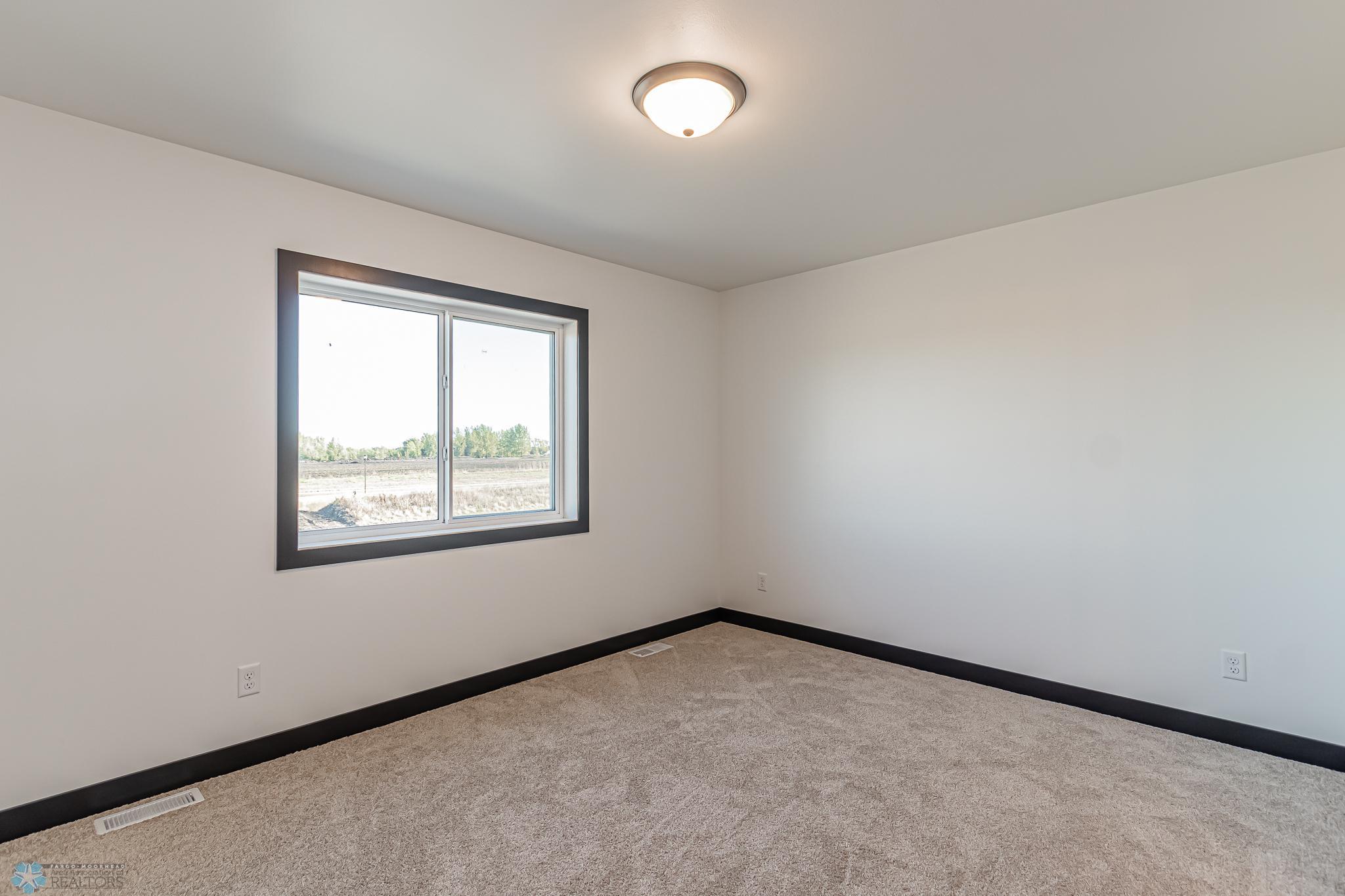 2025 single family home for sale at 700 9th Street NW in Frazee, MN — 4 bed, 3 bath (photo 26 of 36)
