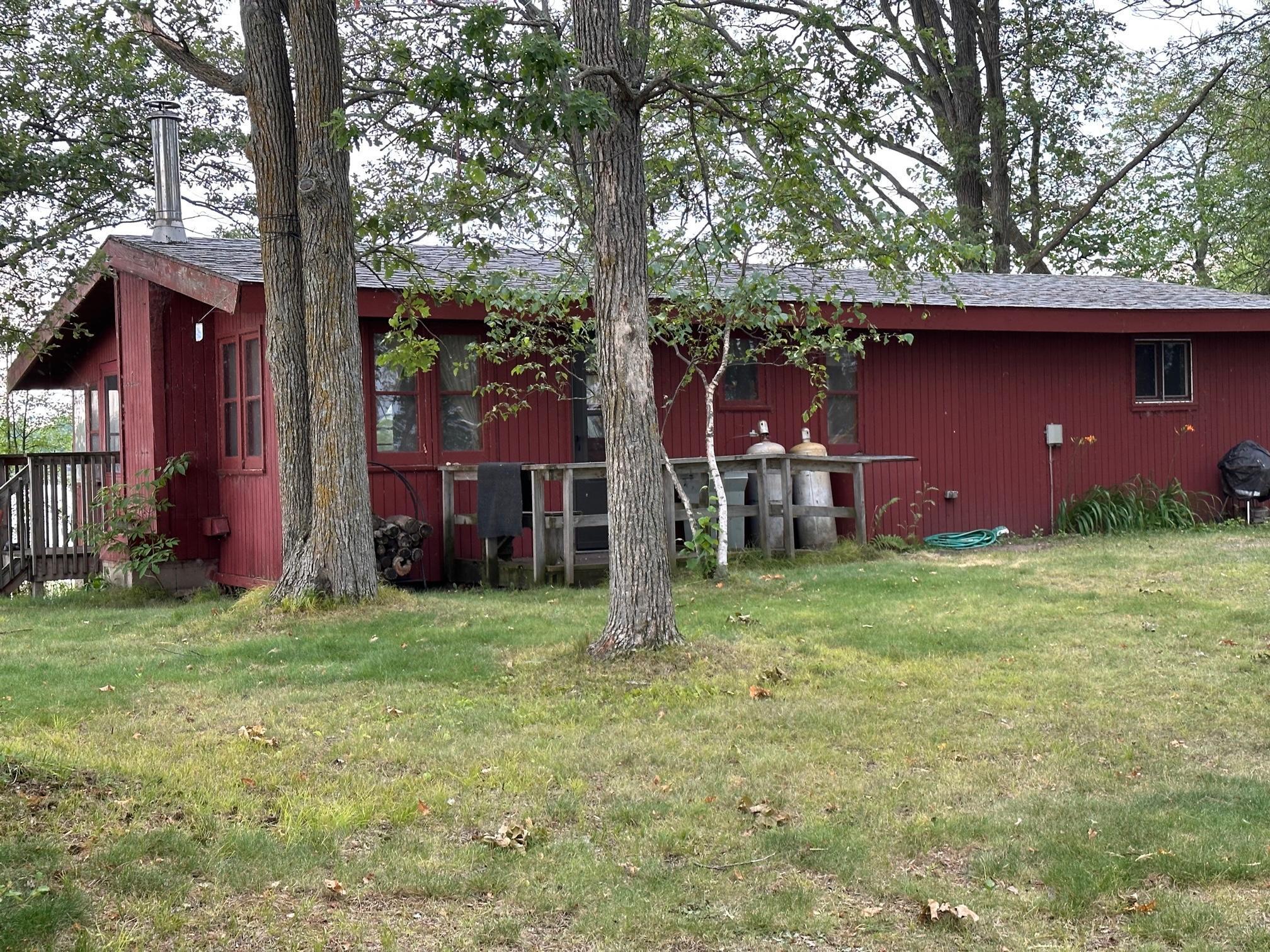 1962 single family home for sale at 51992 209th Place in McGregor, MN — 2 bed, 1 bath (photo 3 of 54)