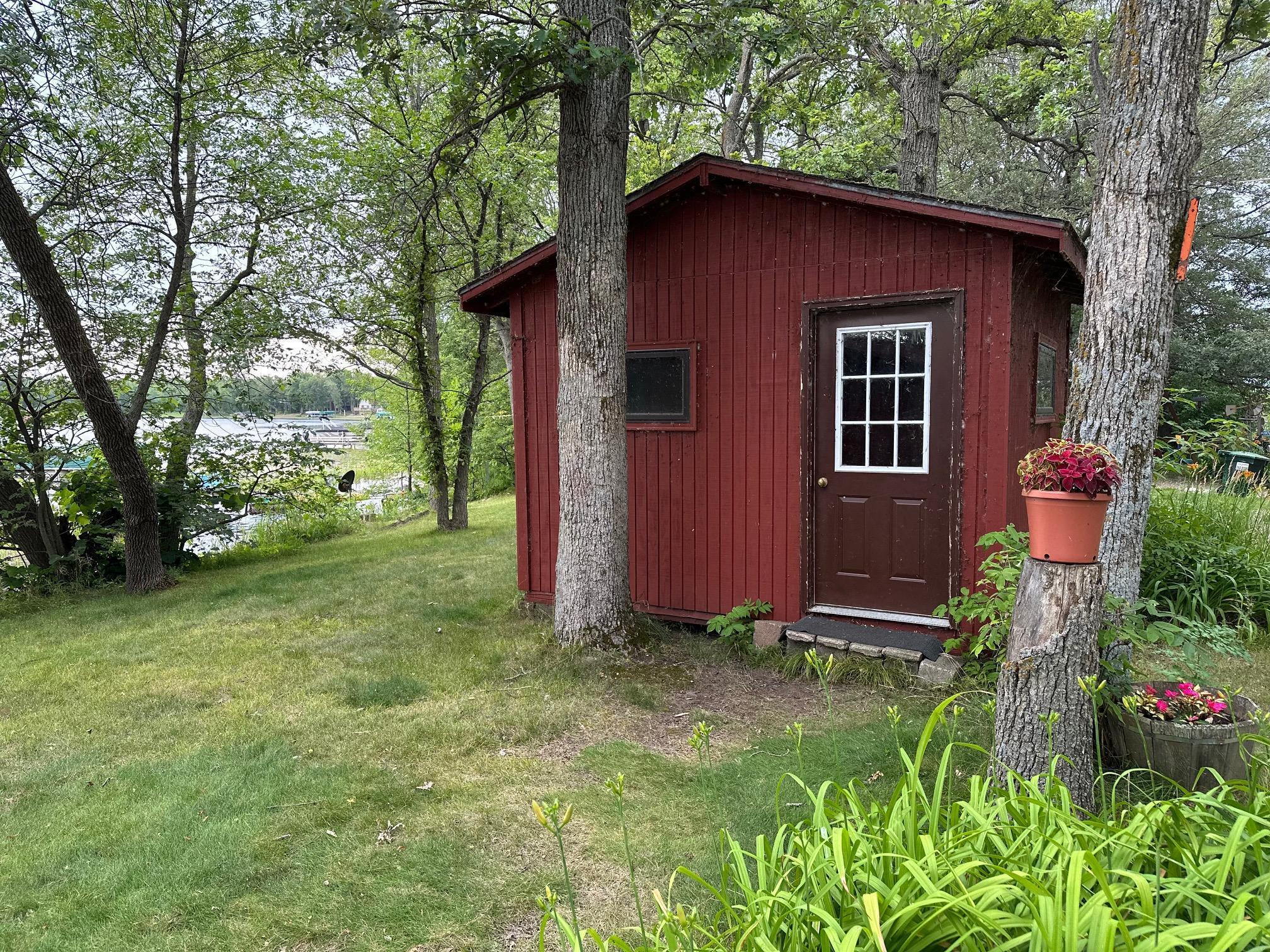 1962 single family home for sale at 51992 209th Place in McGregor, MN — 2 bed, 1 bath (photo 8 of 54)
