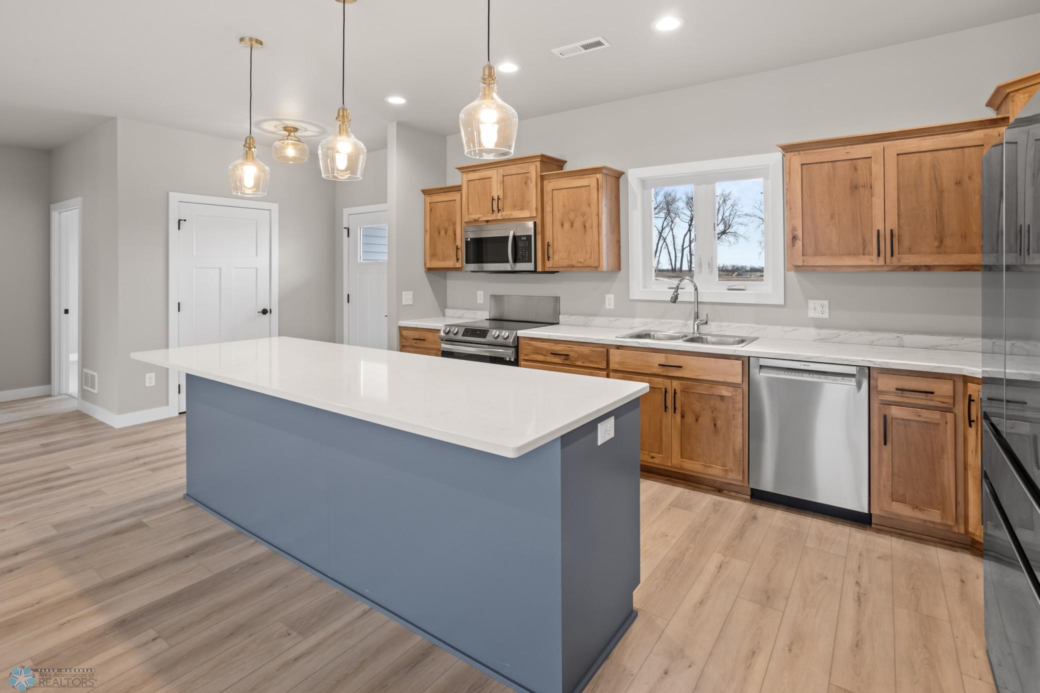 709 BLAINE Street N, Colfax ND 58018 - Photo 8 of 50