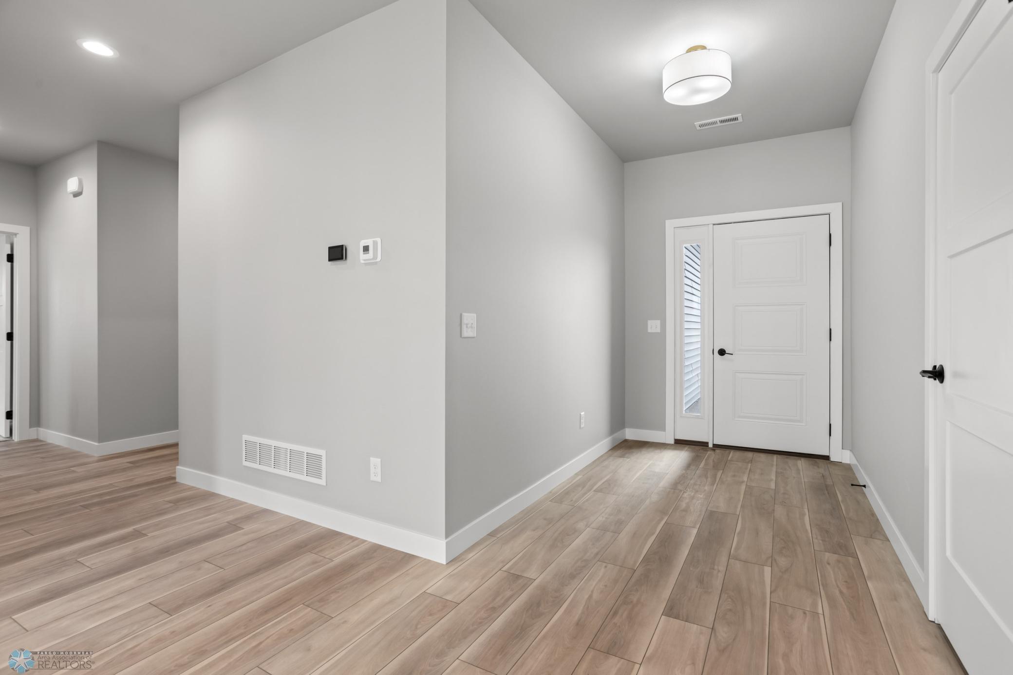 707 BLAINE Street N, Colfax ND 58018 - Photo 5 of 55