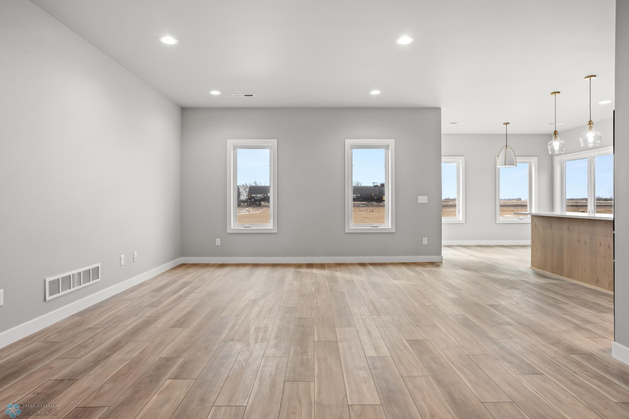 707 BLAINE Street N, Colfax ND 58018 - Photo 8 of 55