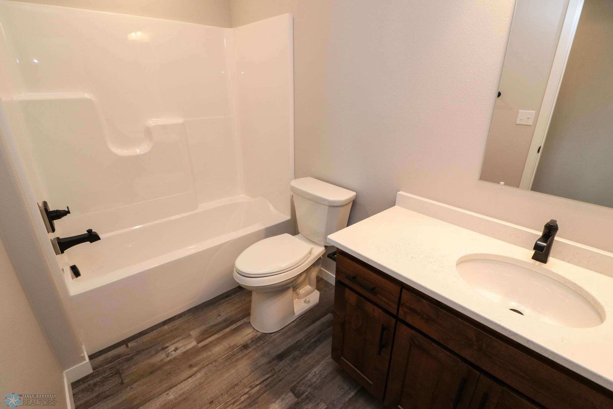 2024 twin home for sale at 1406 Prairie Lane in Wahpeton, ND — 2 bed, 2 bath (photo 8 of 21)