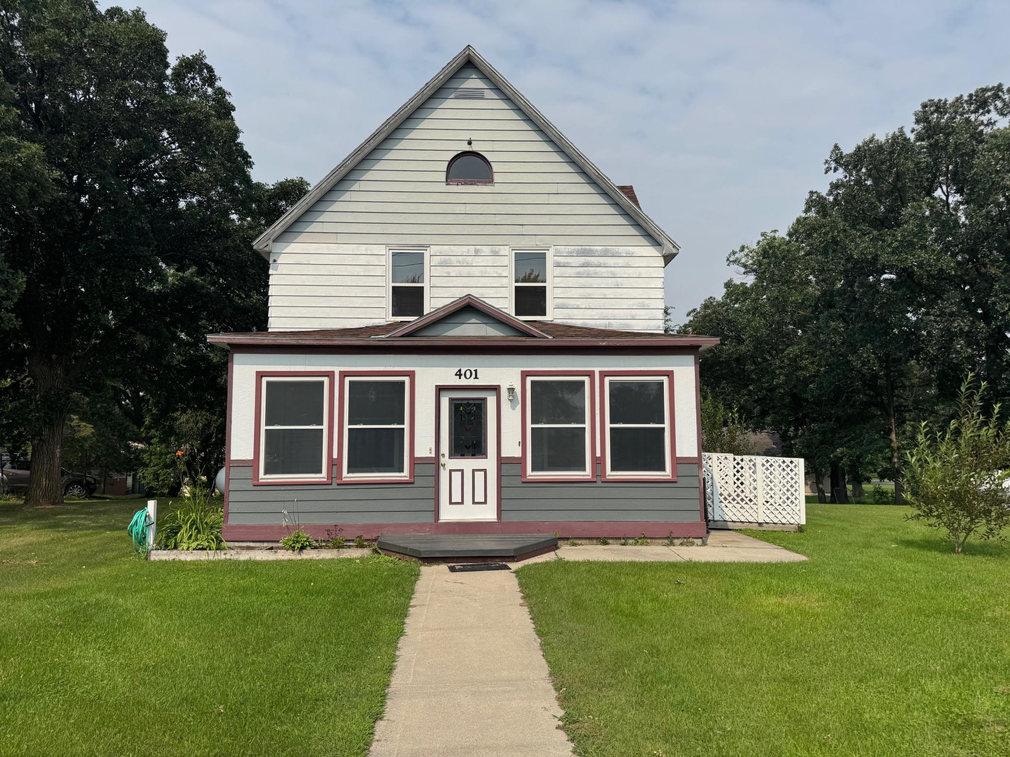 1900 single family home for sale at 401 S Main Street in Badger, MN — 3 bed, 2 bath (photo 19 of 19)