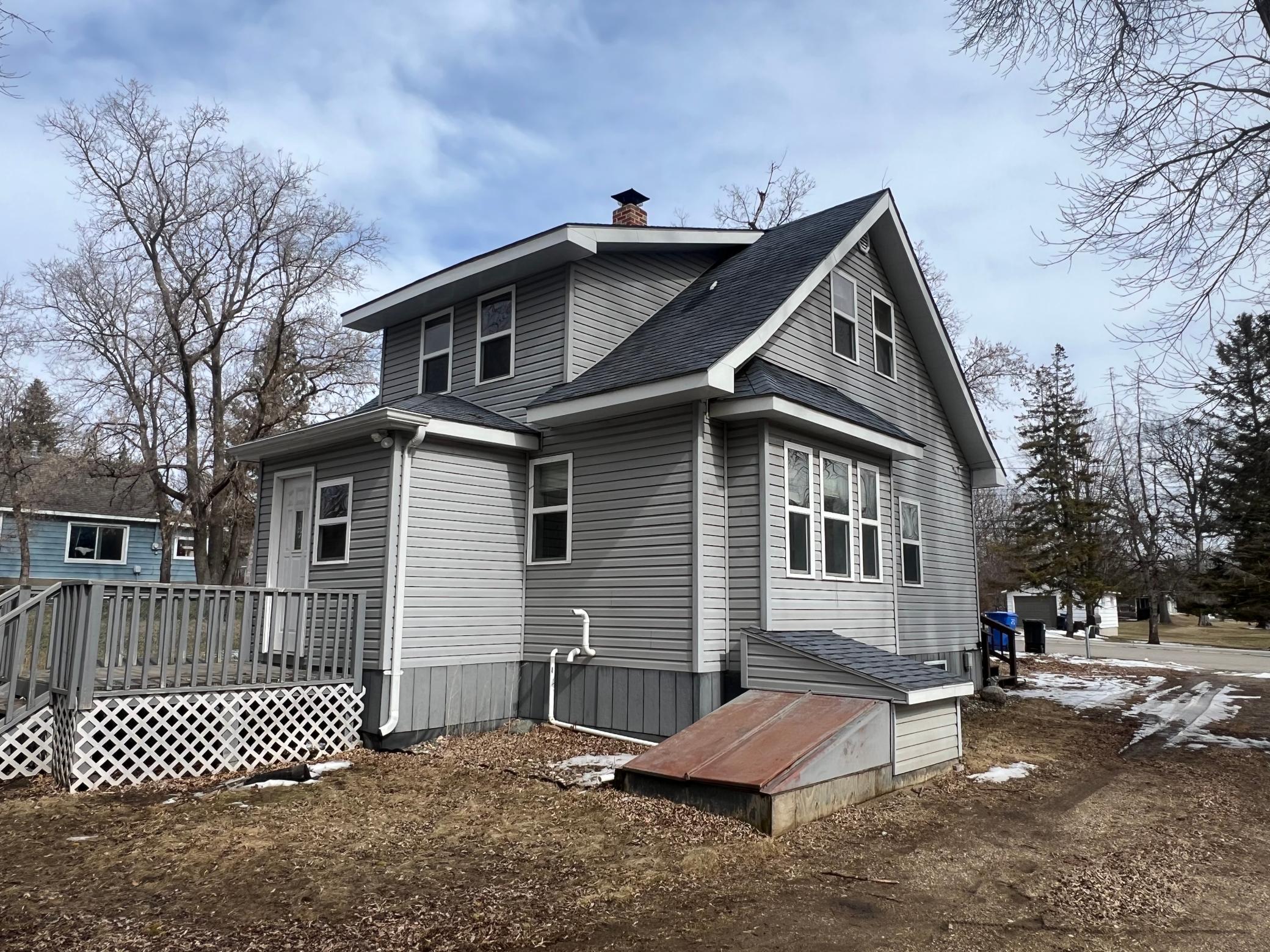 1925 single family home for sale at 1126 Linden Lane in Detroit Lakes, MN — 2 bed, 2 bath