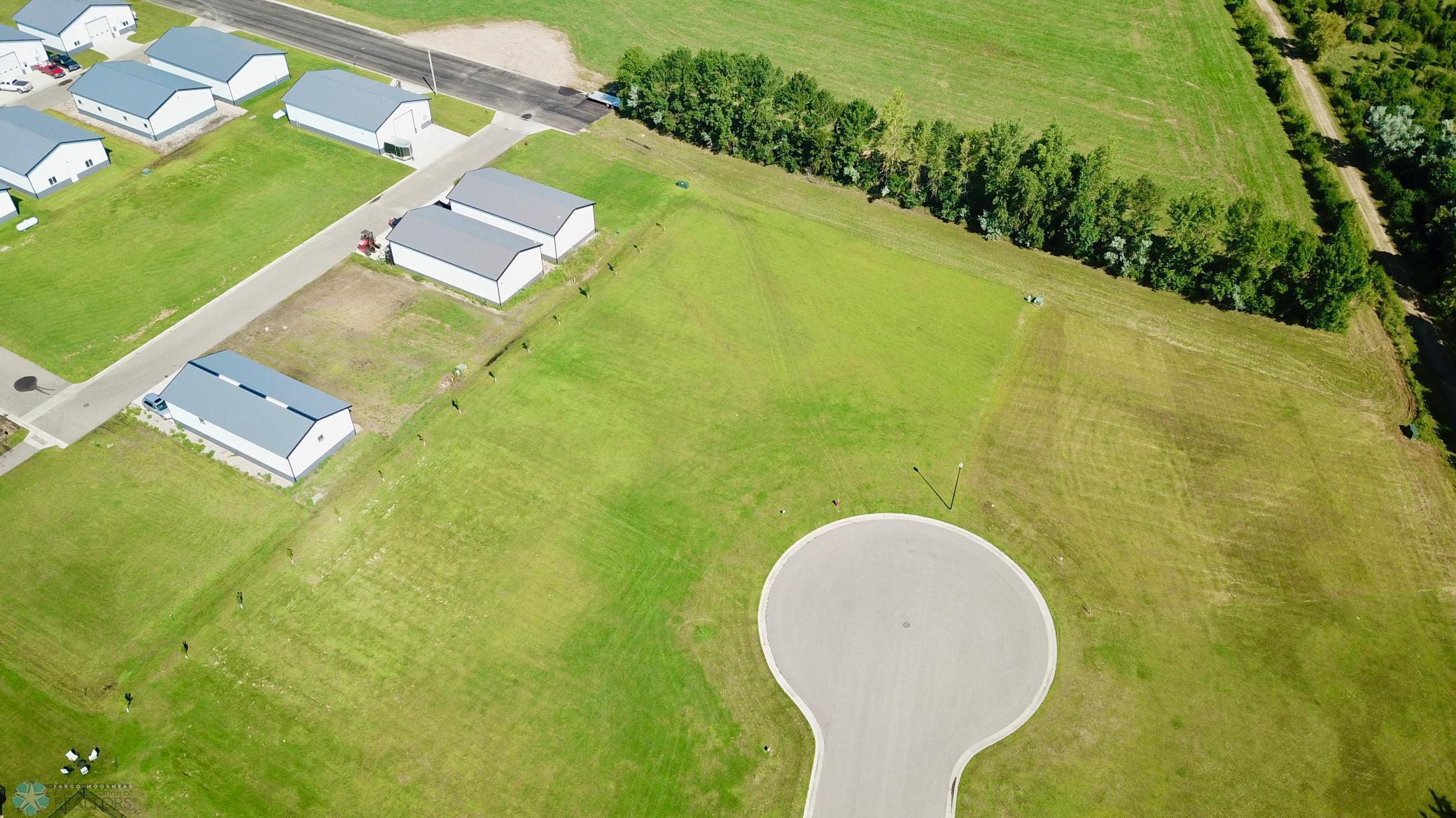 land for sale at 209 19 Street Circle NE in Barnesville, MN (photo 7 of 9)
