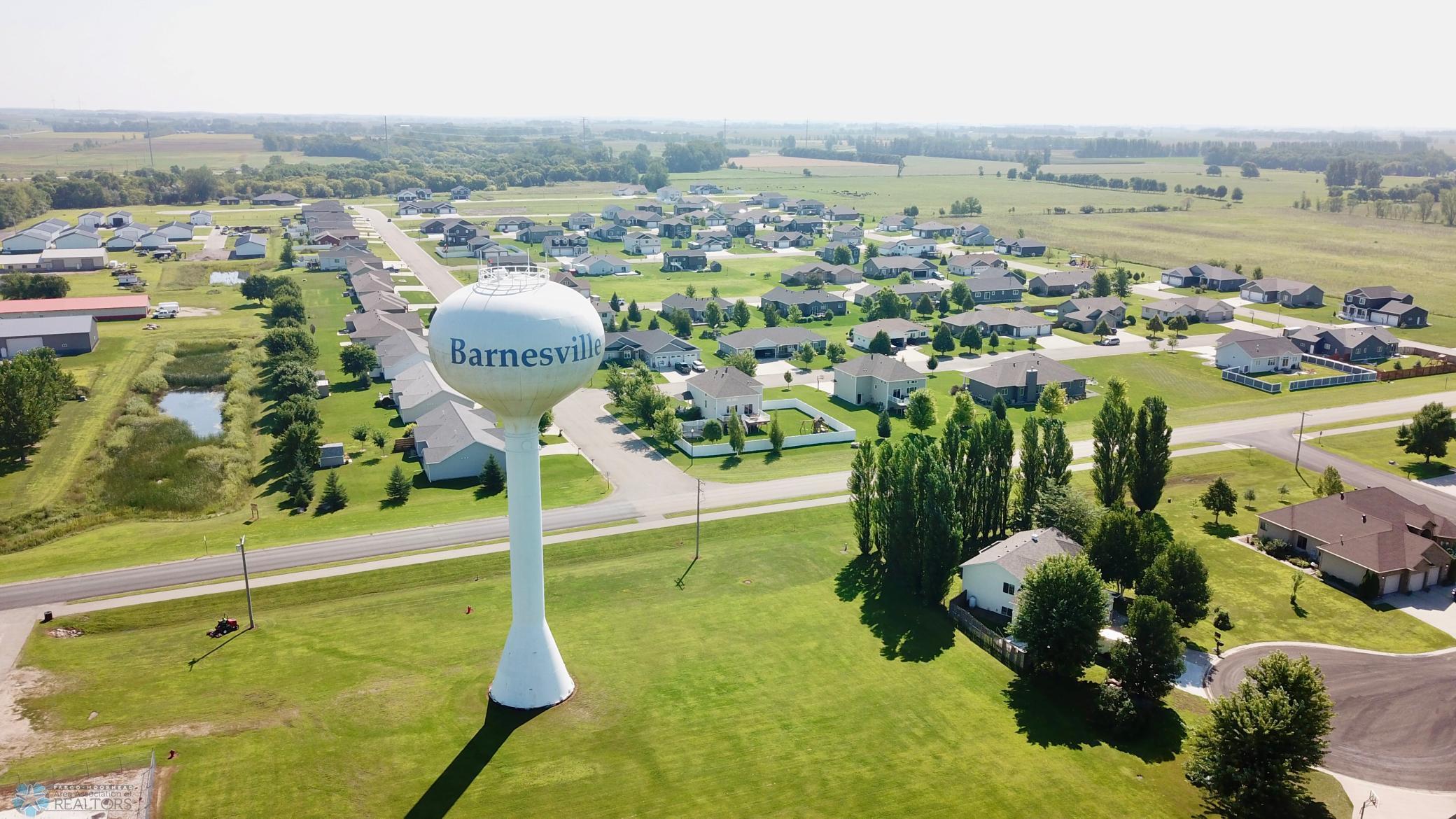 land for sale at 211 19 Street Circle NE in Barnesville, MN (photo 3 of 9)
