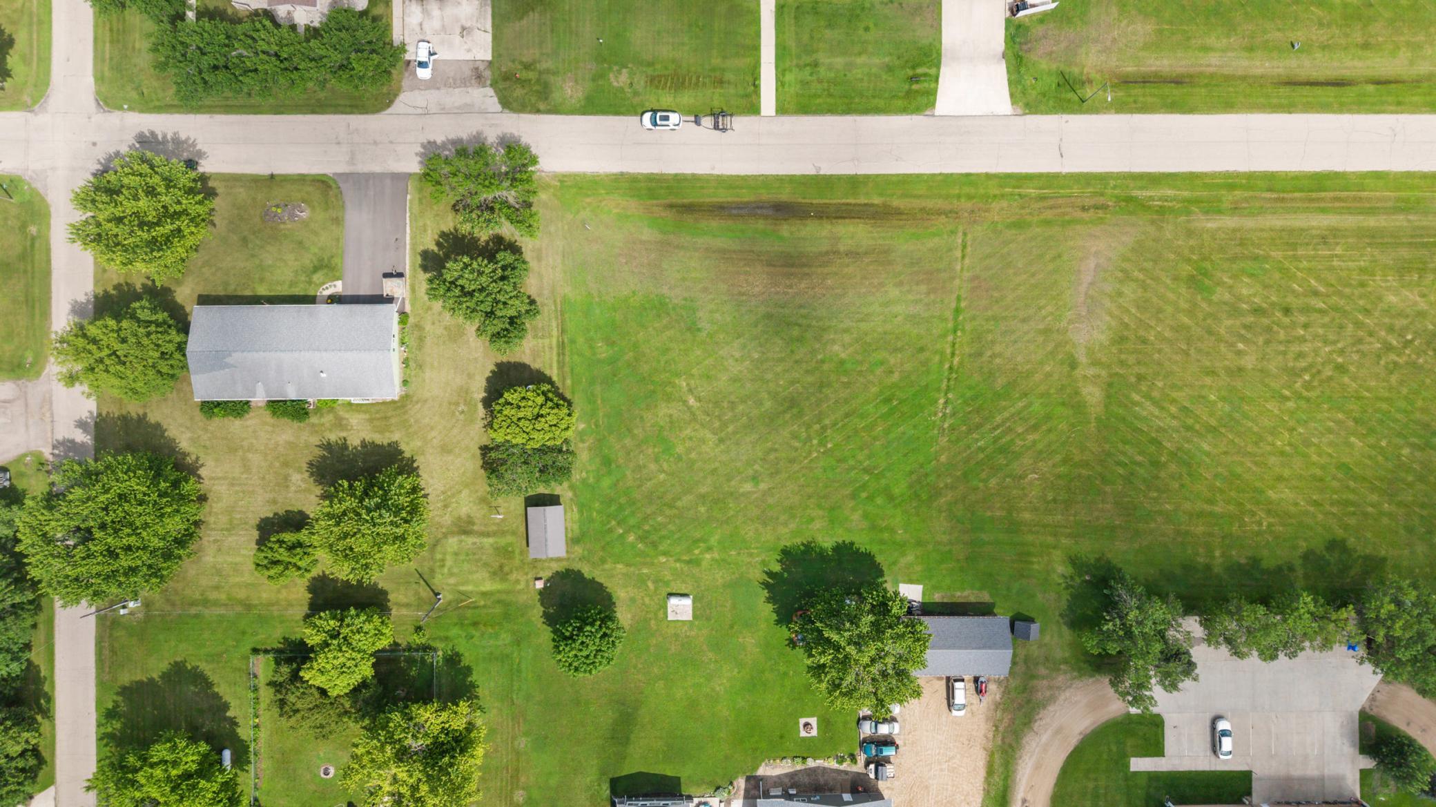 land for sale at 406 6th Street S in Fairmount, ND (photo 18 of 38)