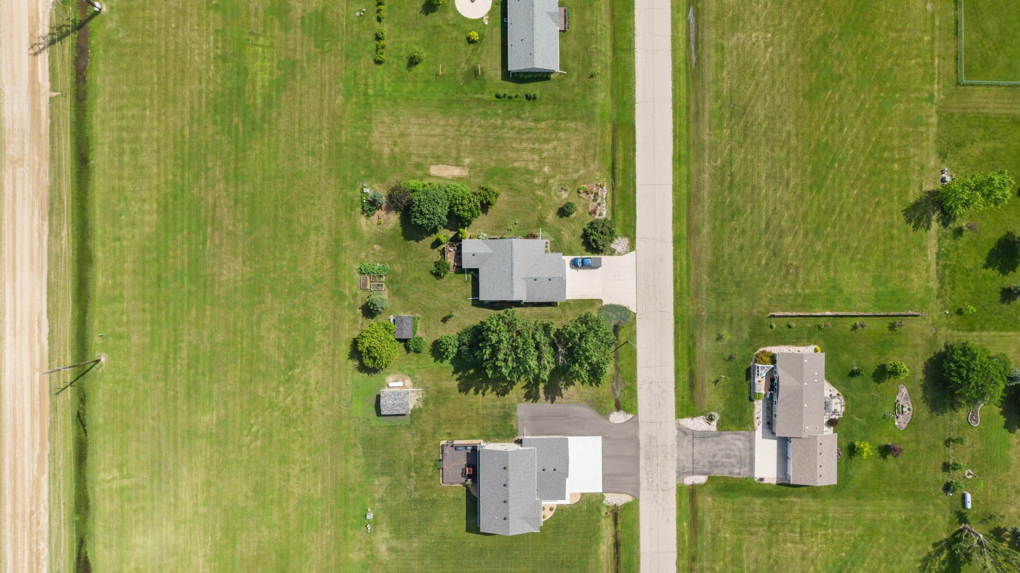 land for sale at 406 6th Street S in Fairmount, ND (photo 10 of 38)