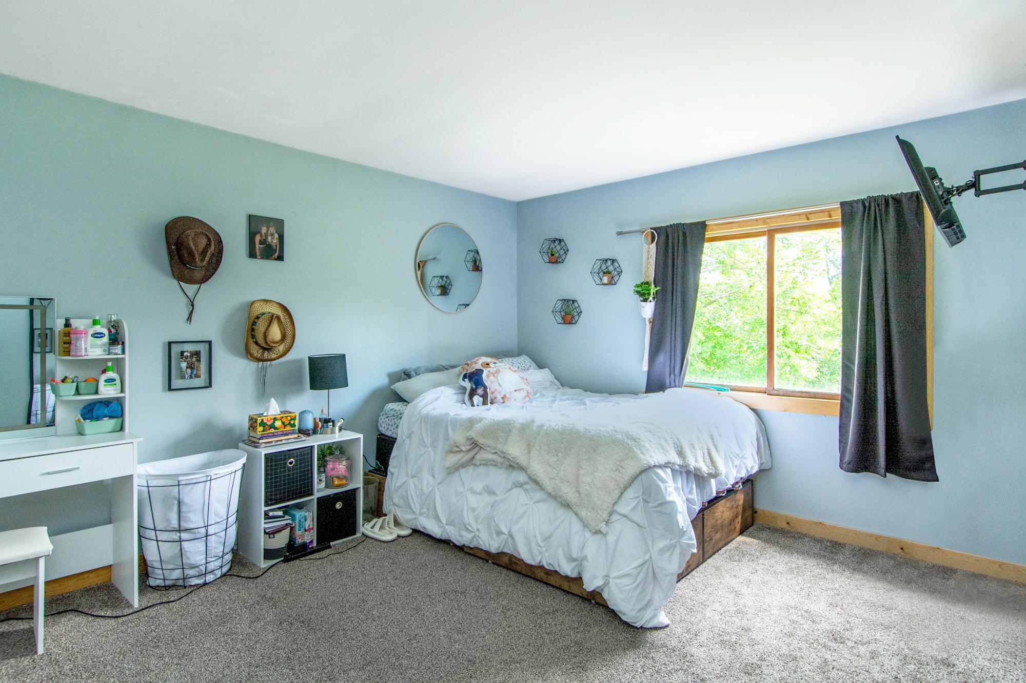 1963 home for sale at 32969 Laplant Road in Grand Rapids, MN — 4 bed, 3 bath (photo 9 of 11)