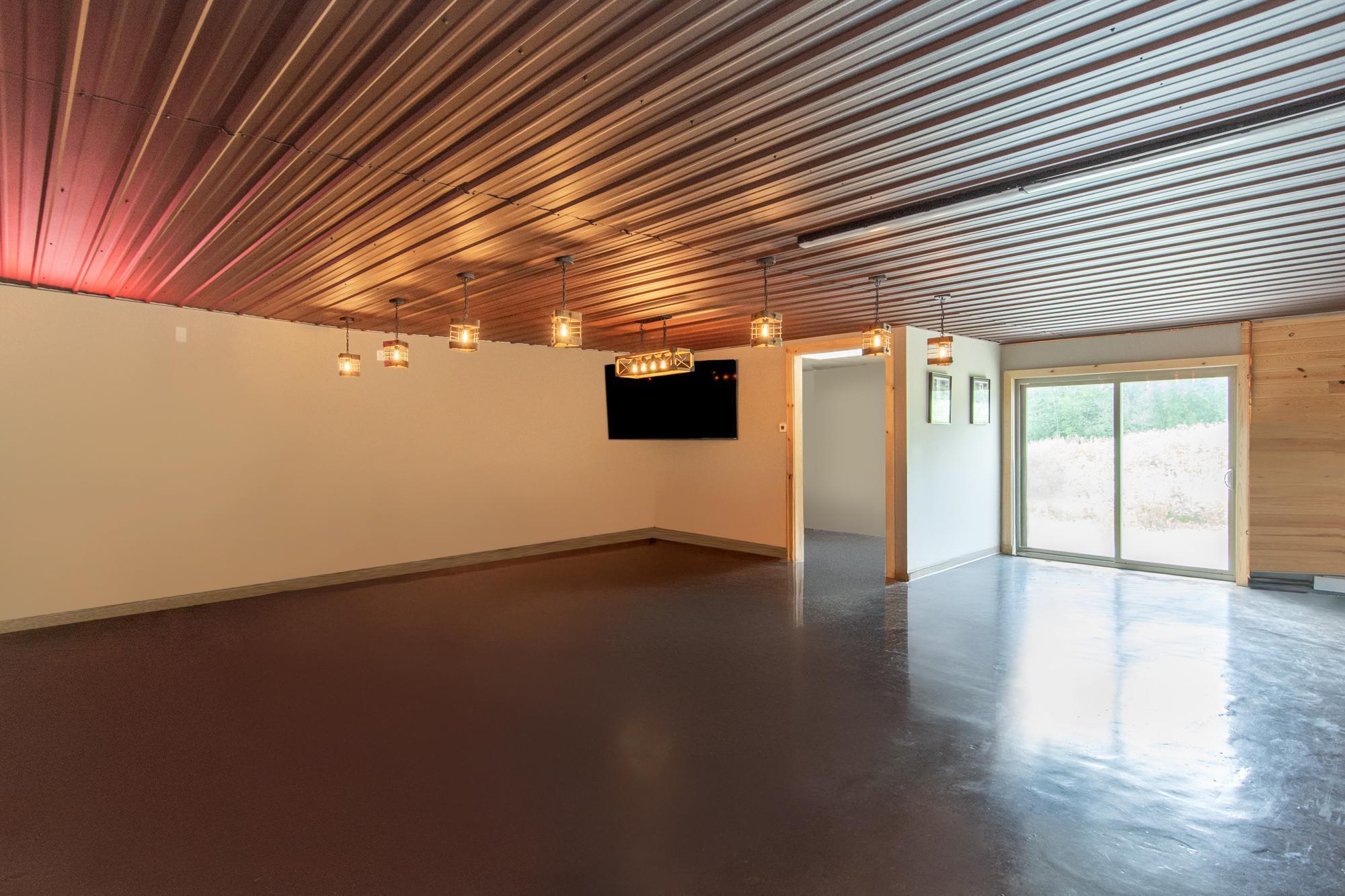 1963 home for sale at 32969 Laplant Road in Grand Rapids, MN — 4 bed, 3 bath (photo 4 of 11)