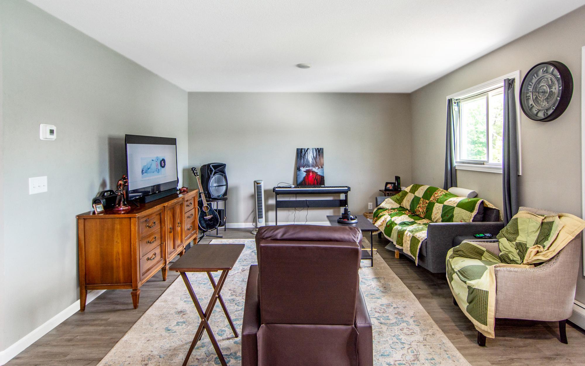 1963 home for sale at 32969 Laplant Road in Grand Rapids, MN — 4 bed, 3 bath (photo 6 of 11)