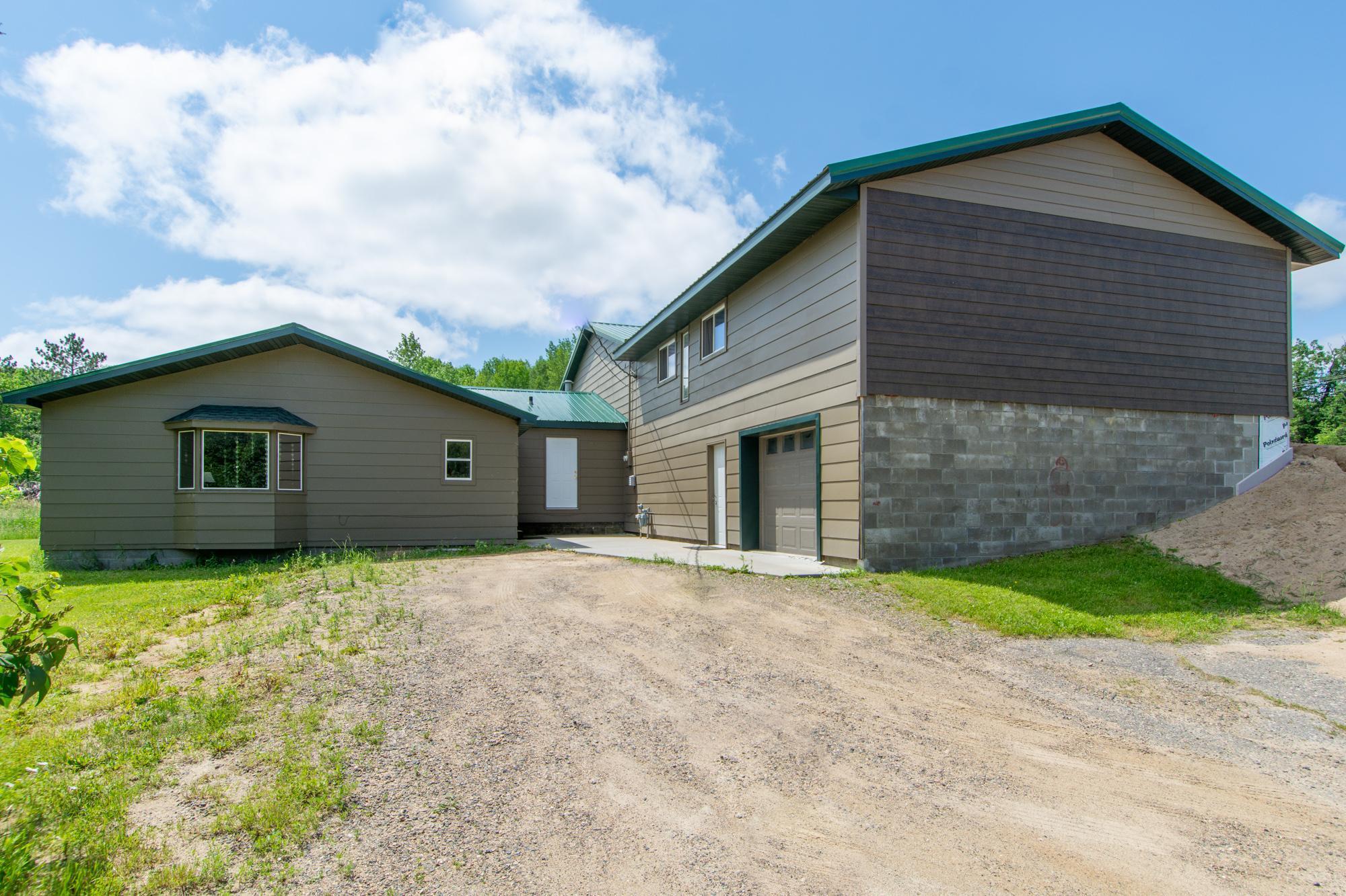 1963 home for sale at 32969 Laplant Road in Grand Rapids, MN — 4 bed, 3 bath (photo 3 of 19)