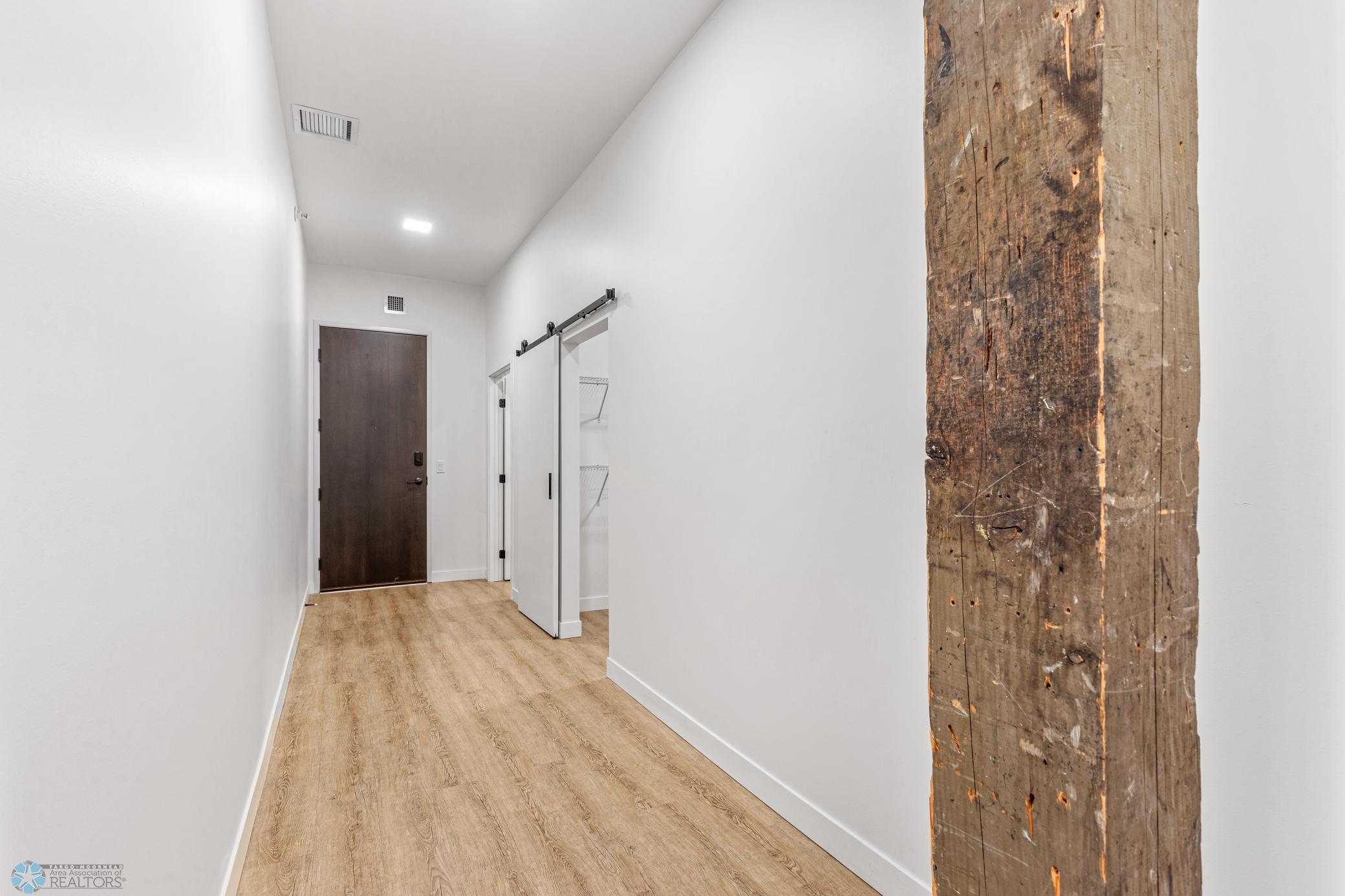 1911 condo for sale at 117 Broadway N, Unit 308 in Fargo, ND — 3 bed, 2 bath (photo 12 of 61)