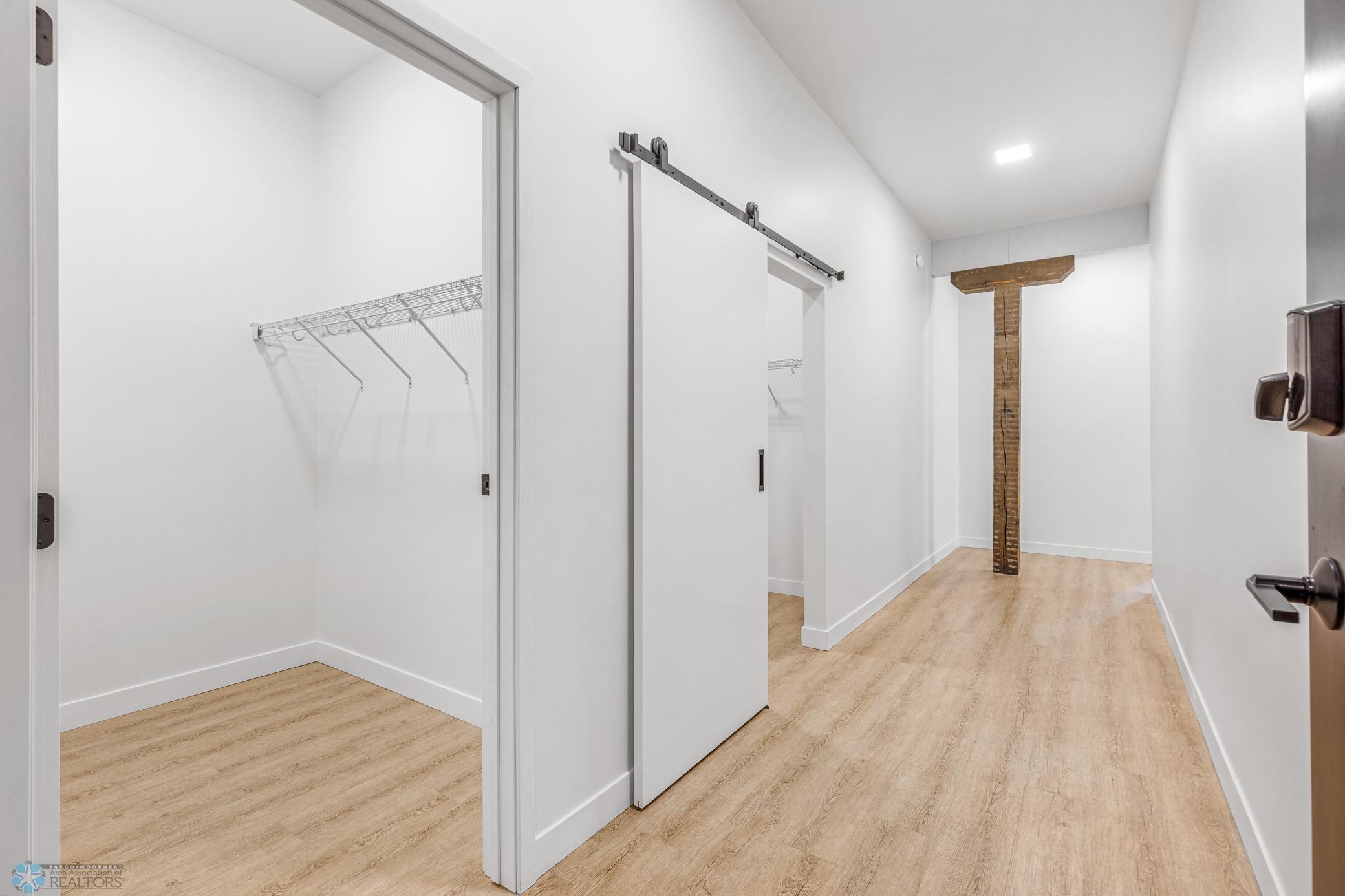 1911 condo for sale at 117 Broadway N, Unit 308 in Fargo, ND — 3 bed, 2 bath (photo 10 of 61)