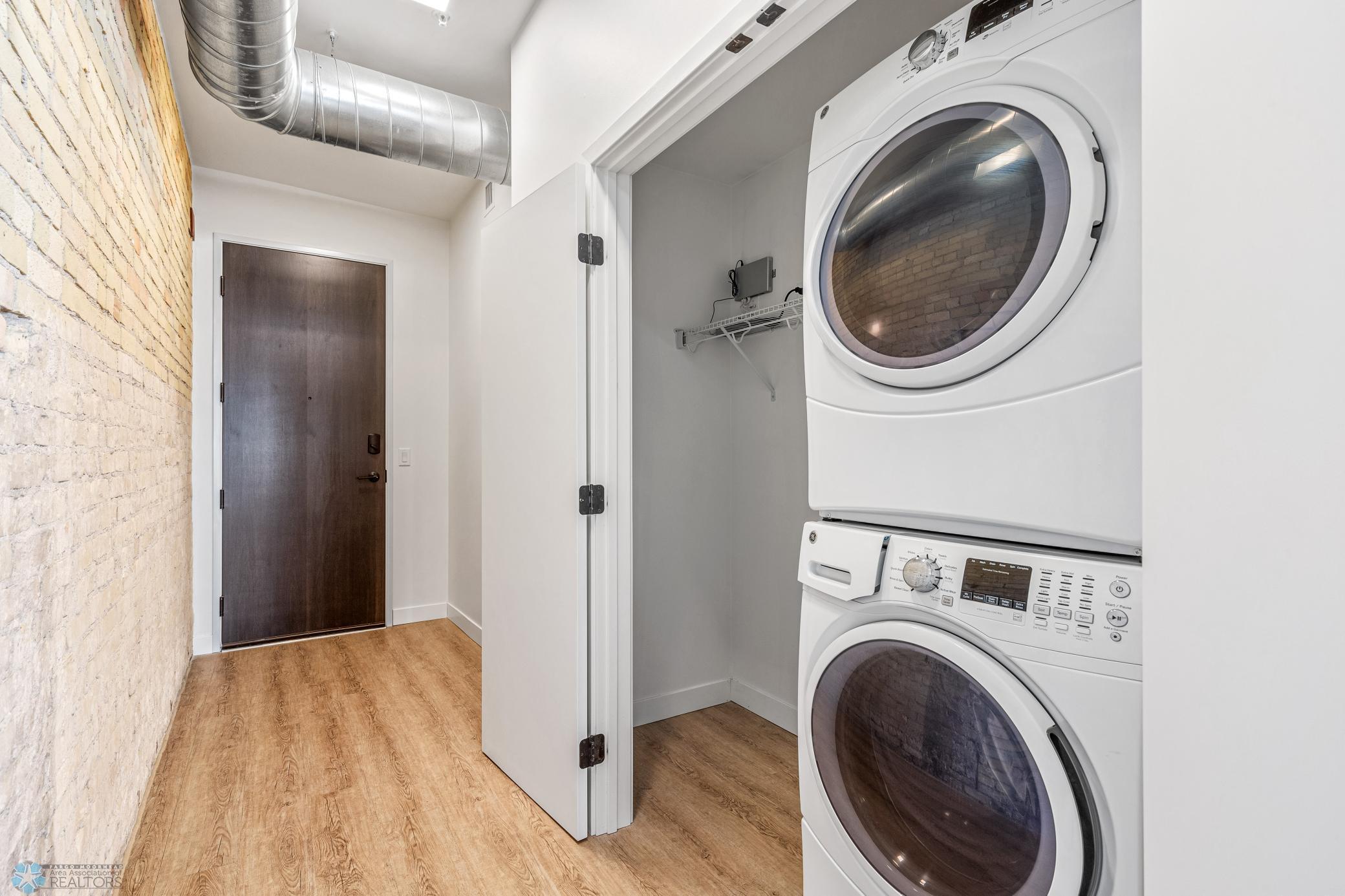 1911 condo for sale at 117 Broadway N, Unit 203 in Fargo, ND — 1 bed, 1 bath (photo 19 of 56)