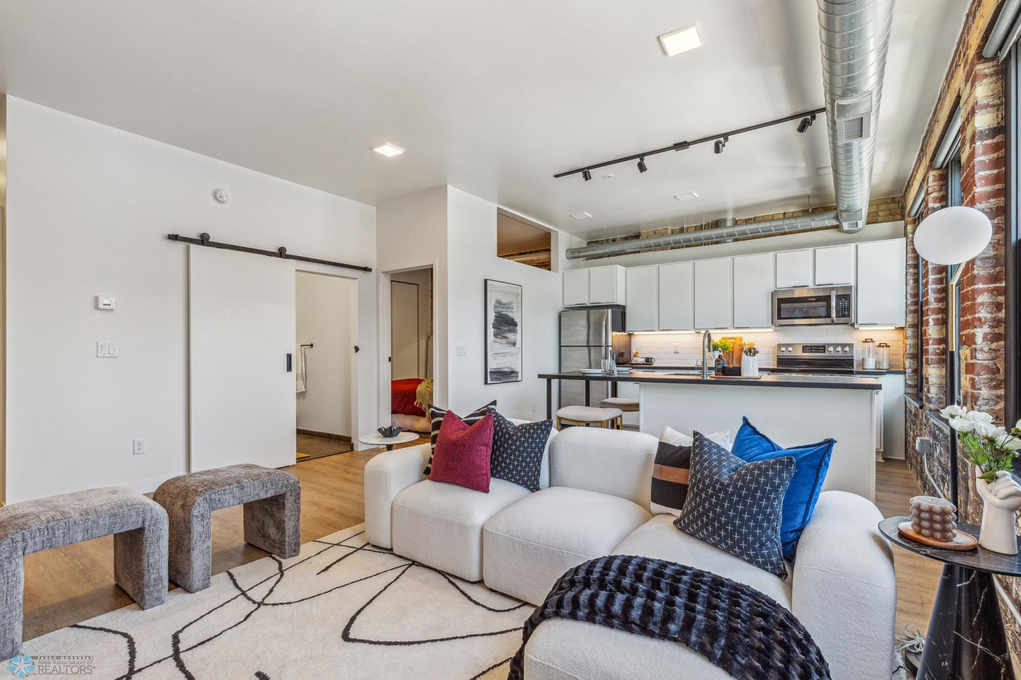 1911 condo for sale at 117 Broadway N, Unit 203 in Fargo, ND — 1 bed, 1 bath (photo 5 of 56)
