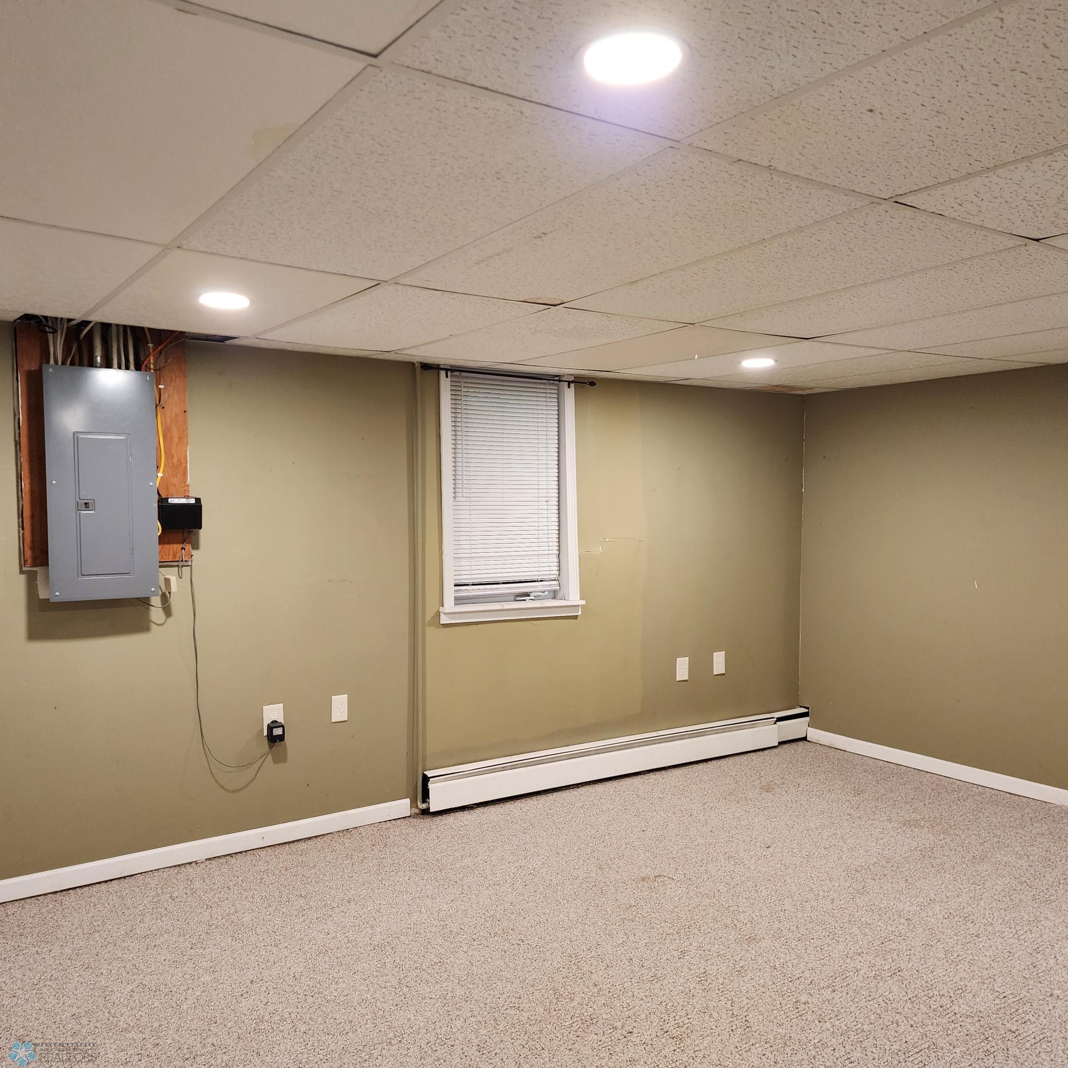 303 9th Avenue E, Lisbon ND 58054 - Photo 24 of 43