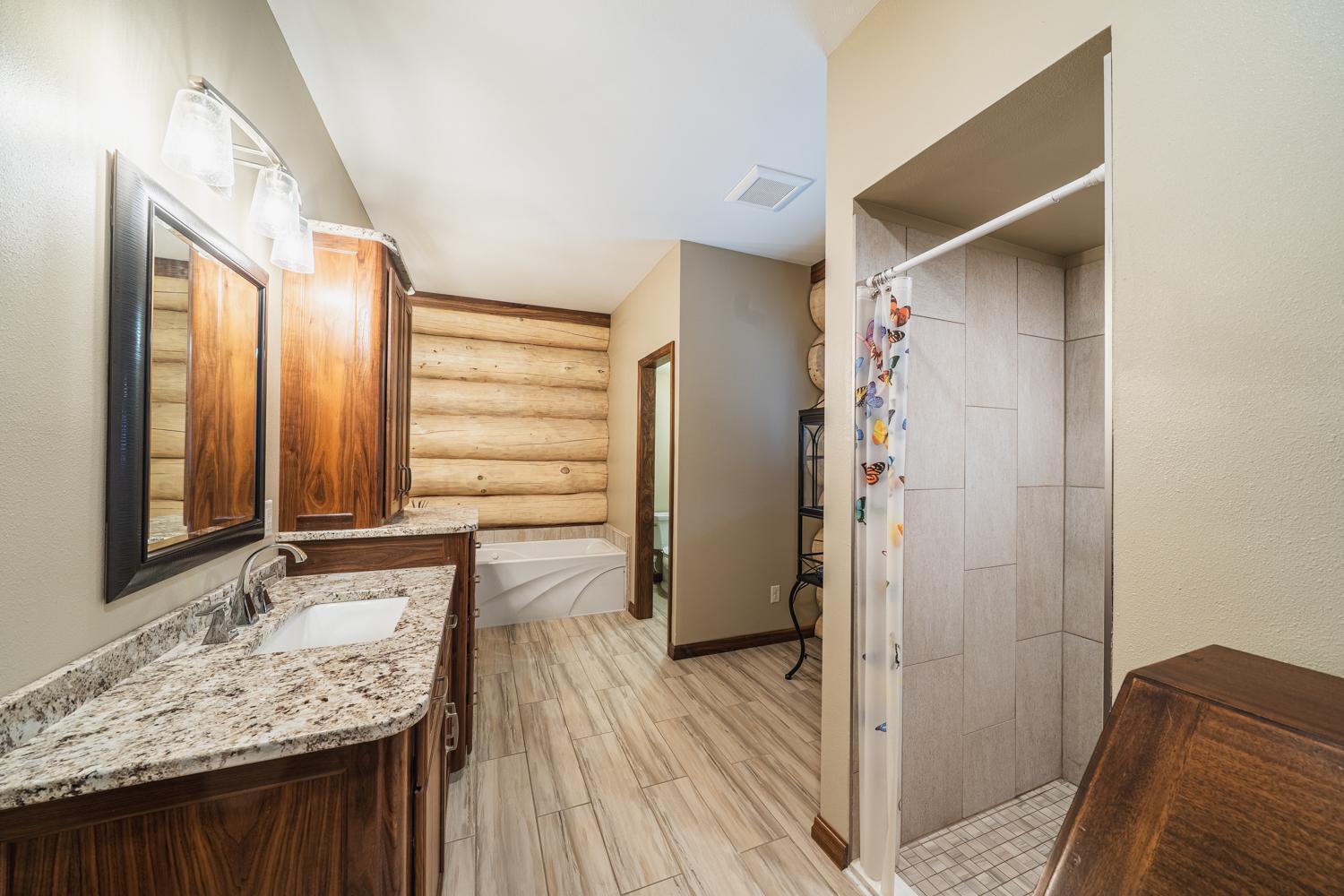 2016 single family home for sale at 46174 County Highway 35 in Vergas, MN — 3 bed, 4 bath (photo 14 of 46)