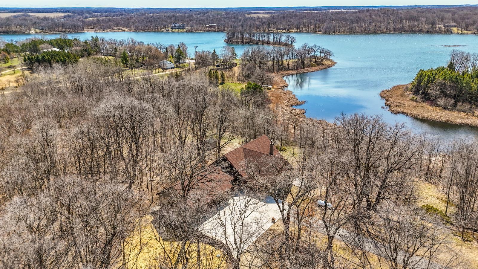 2016 single family home for sale at 46174 County Highway 35 in Vergas, MN — 3 bed, 4 bath (photo 3 of 46)