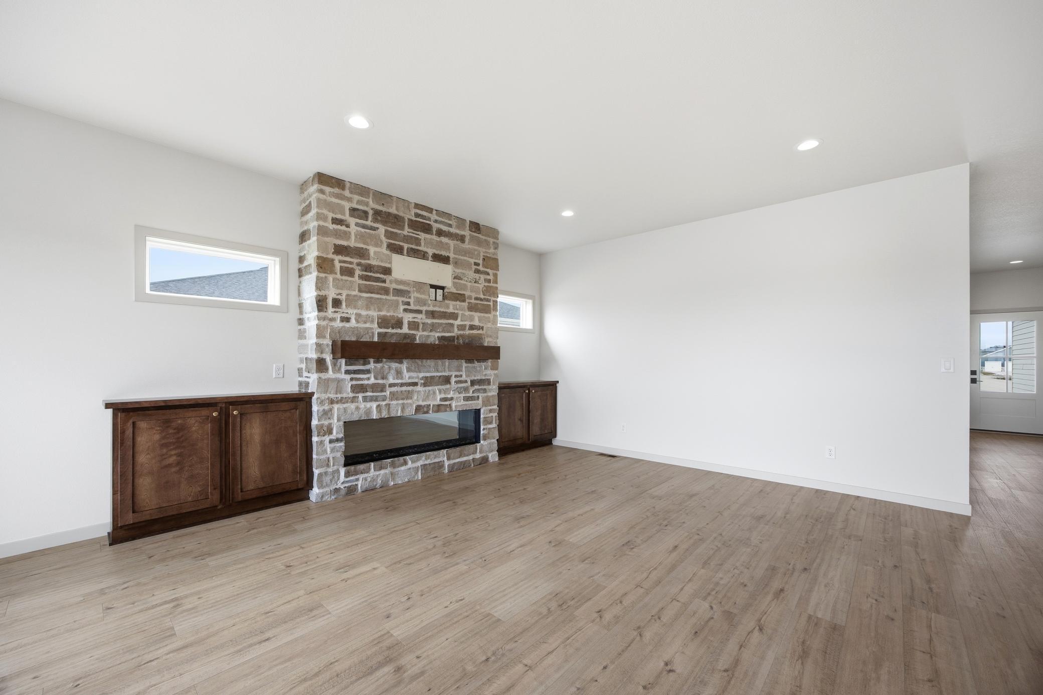 4288 Pine Parkway S, Fargo ND 58104 - Photo 11 of 33