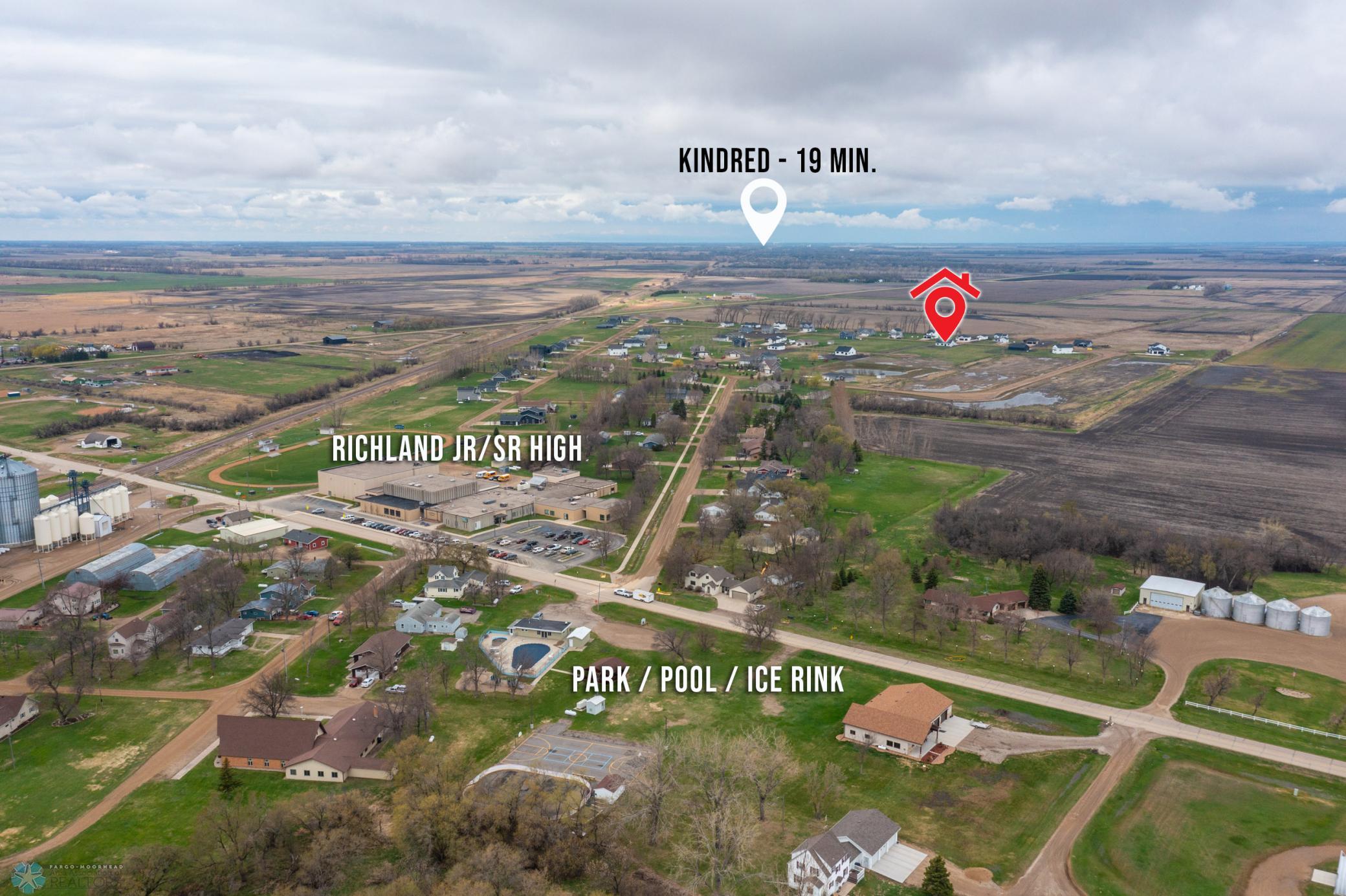 2023 single family home for sale at 202 NEUMAN Boulevard in Colfax, ND — 3 bed, 2 bath (photo 34 of 36)