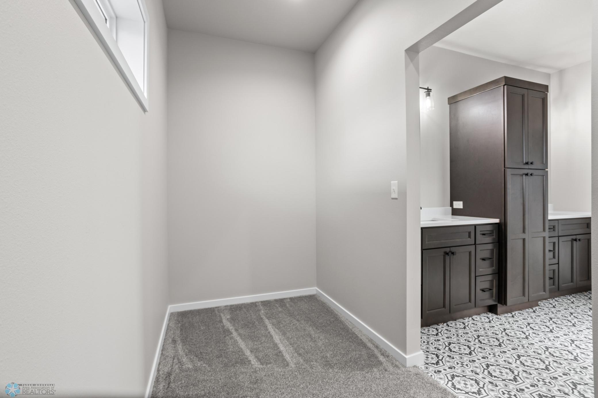 2023 single family home for sale at 202 NEUMAN Boulevard in Colfax, ND — 3 bed, 2 bath (photo 8 of 36)