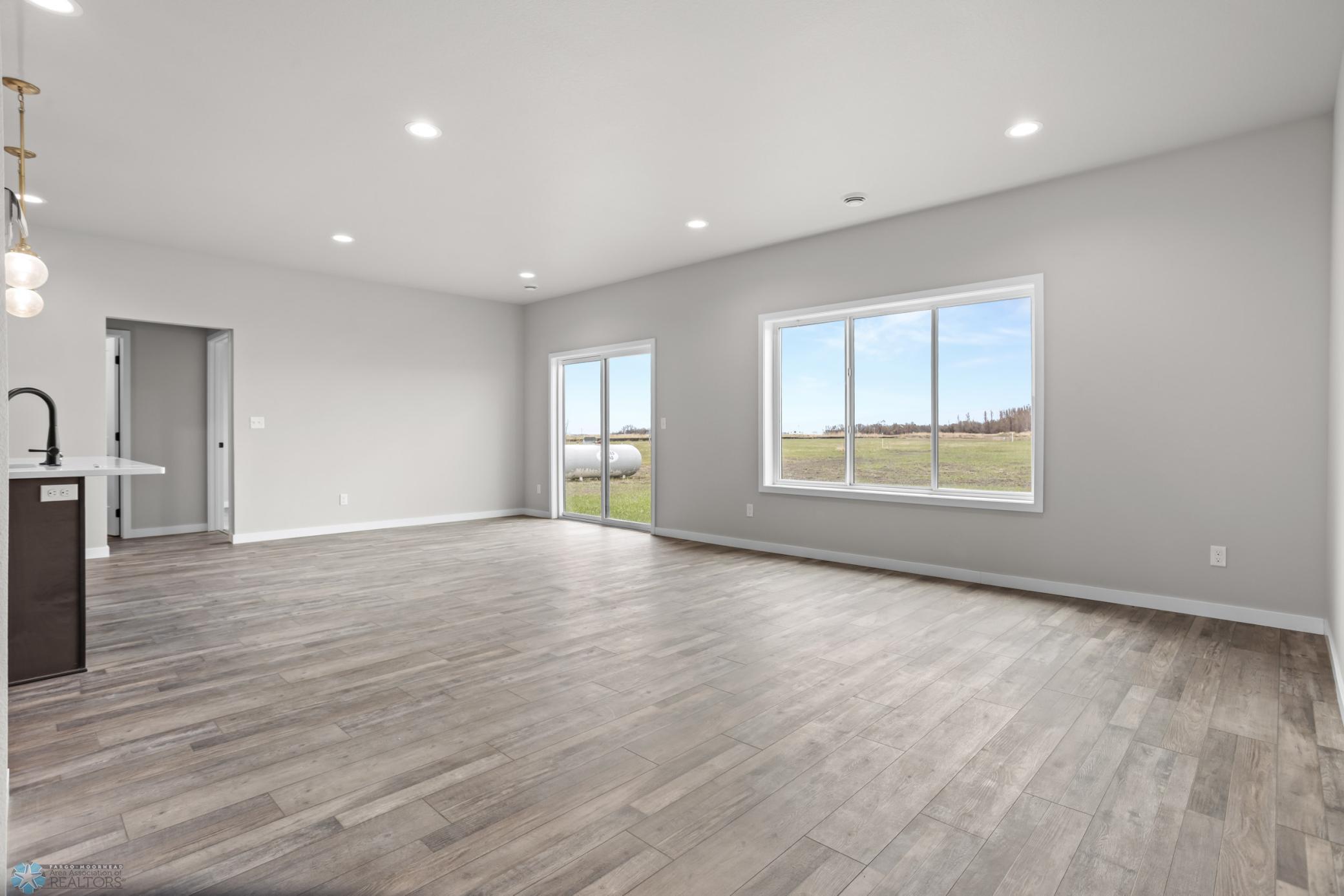 2023 single family home for sale at 202 NEUMAN Boulevard in Colfax, ND — 3 bed, 2 bath (photo 10 of 36)