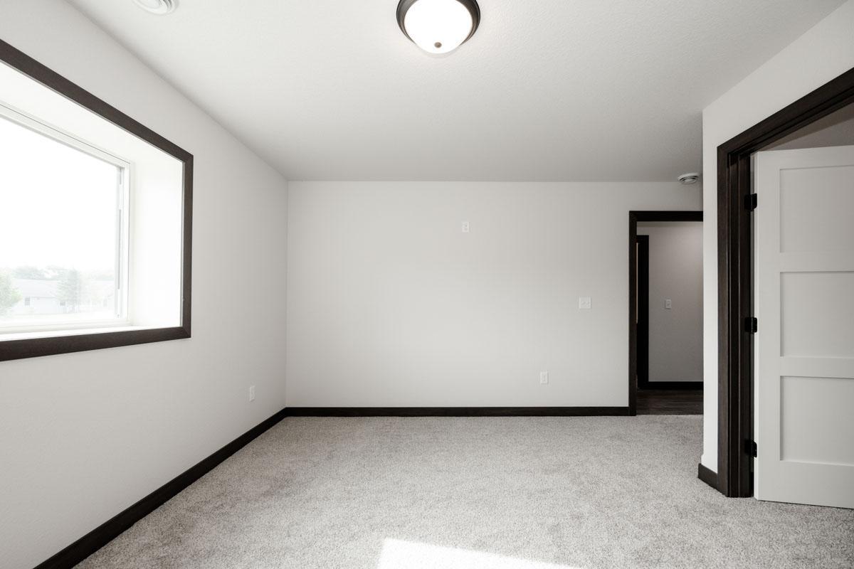 2024 single family home for sale at 656 Lake Forest Circle in Detroit Lakes, MN — 4 bed, 3 bath (photo 48 of 79)