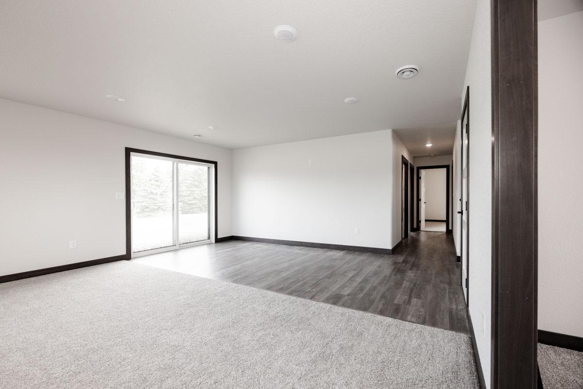 2024 single family home for sale at 656 Lake Forest Circle in Detroit Lakes, MN — 4 bed, 3 bath (photo 53 of 79)