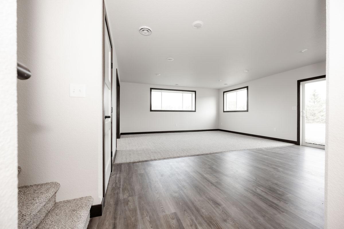 2024 single family home for sale at 656 Lake Forest Circle in Detroit Lakes, MN — 4 bed, 3 bath (photo 57 of 79)