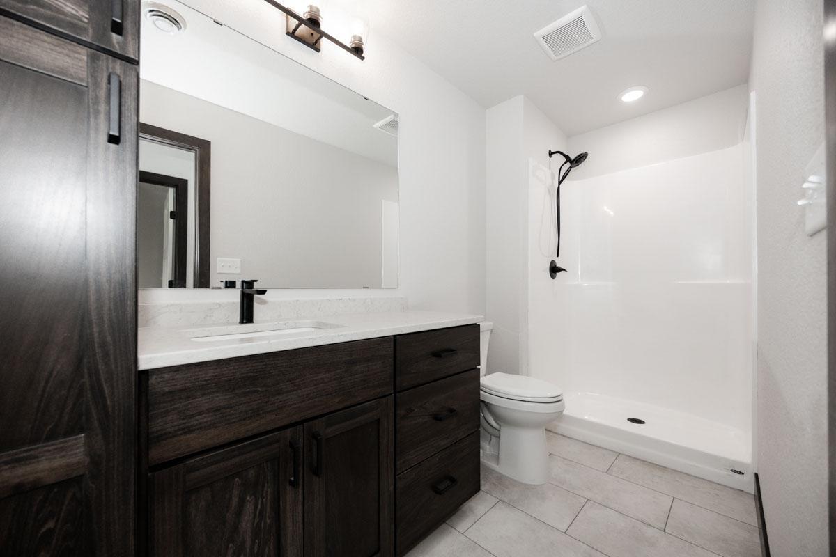 2024 single family home for sale at 656 Lake Forest Circle in Detroit Lakes, MN — 4 bed, 3 bath (photo 59 of 79)
