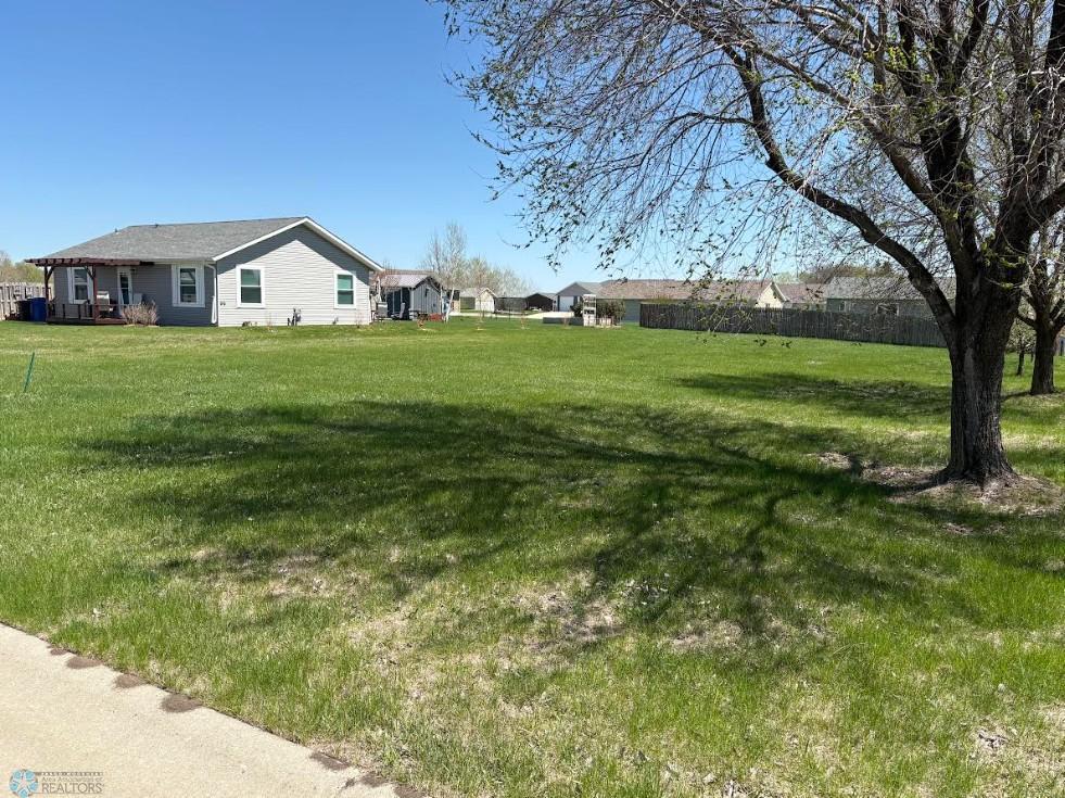 land for sale at 702 10th Street NW in Frazee, MN (photo 2 of 16)